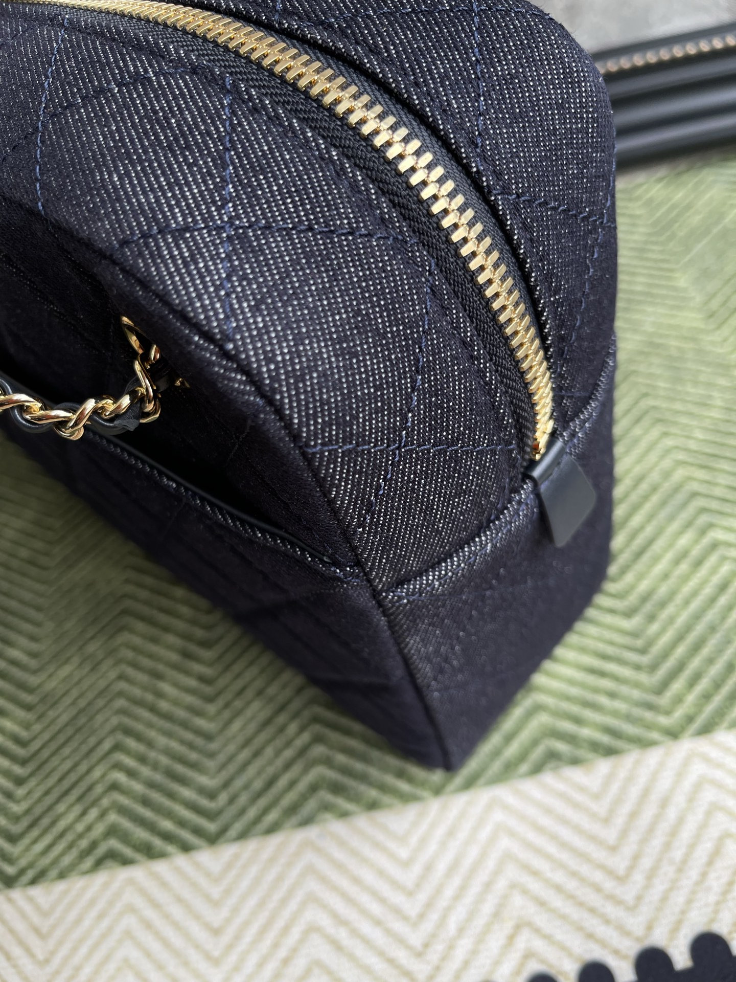 Ch**el Camera Bag AS6444 33x18x9cm