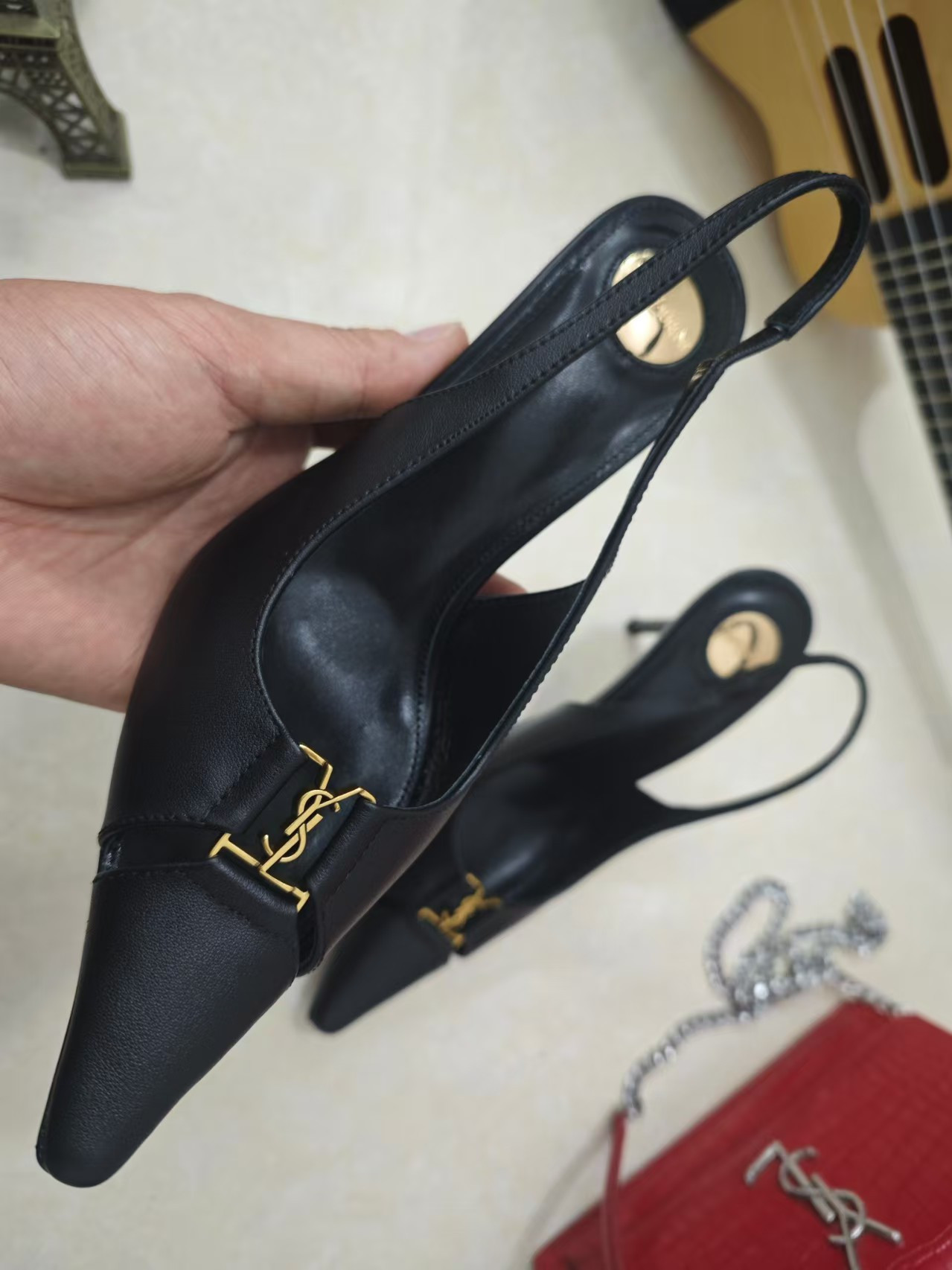 UA Y51 Sa1nt Lau*nt Slingback Pumps