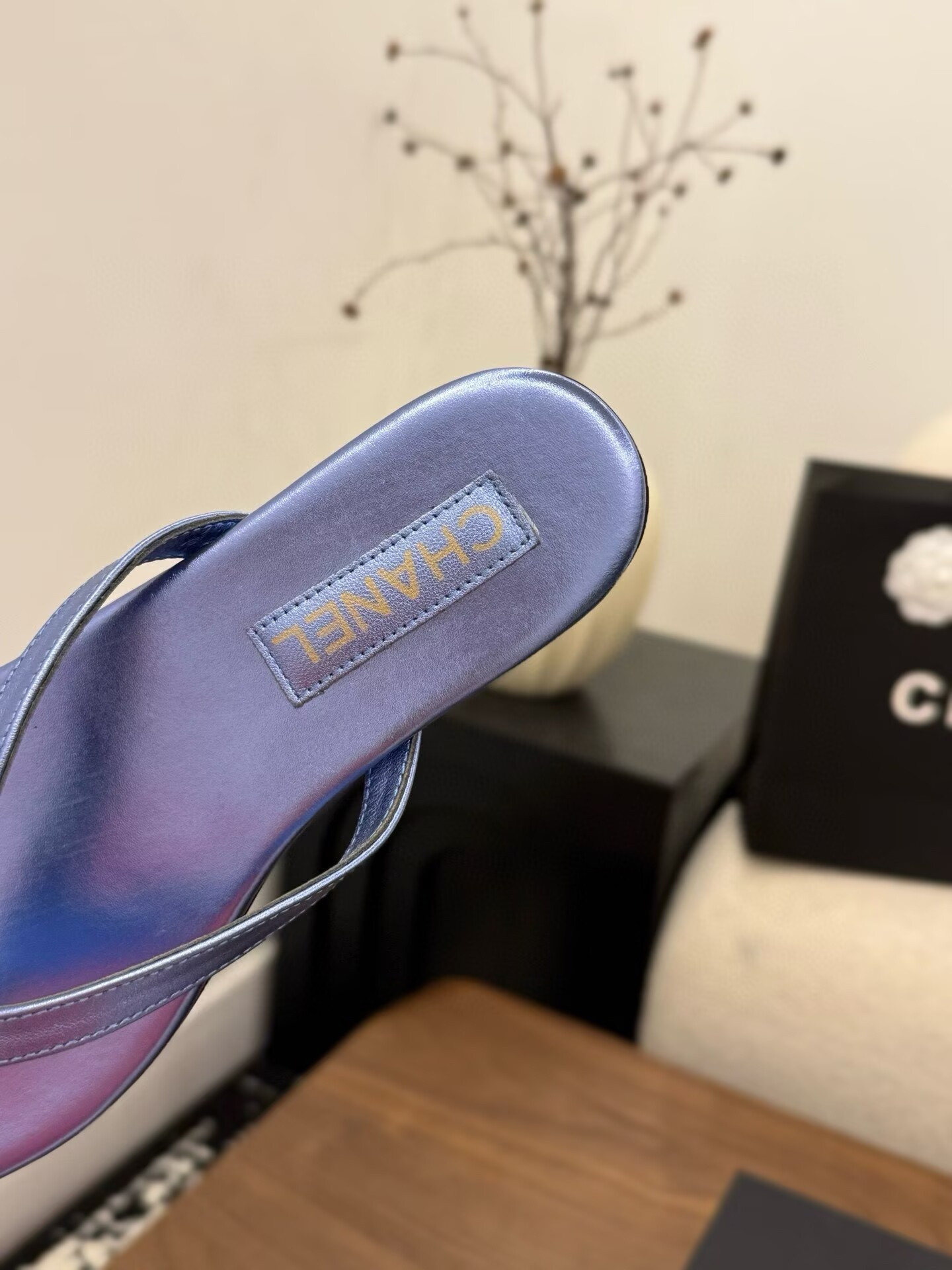 ua Ch**el slides