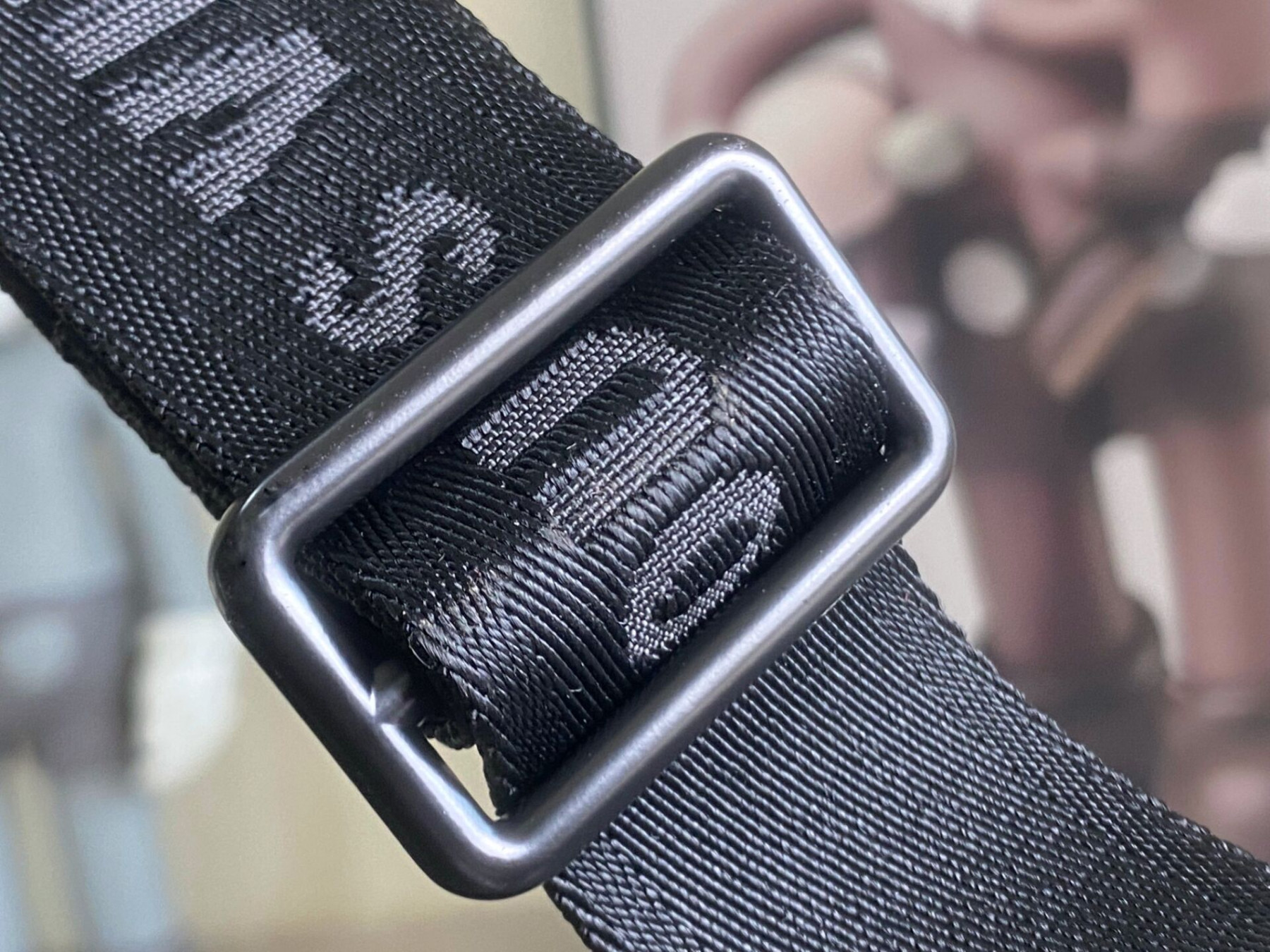 LV Keepall Bandoulière 50 M44810 50x29x23cm