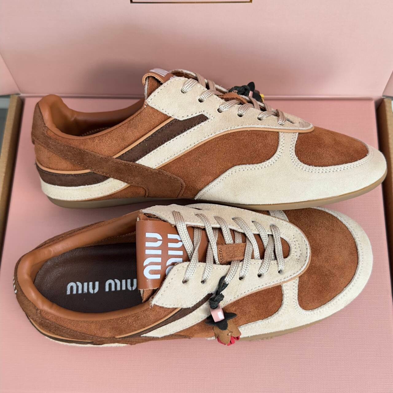 UA M1v M1v Sneakers
