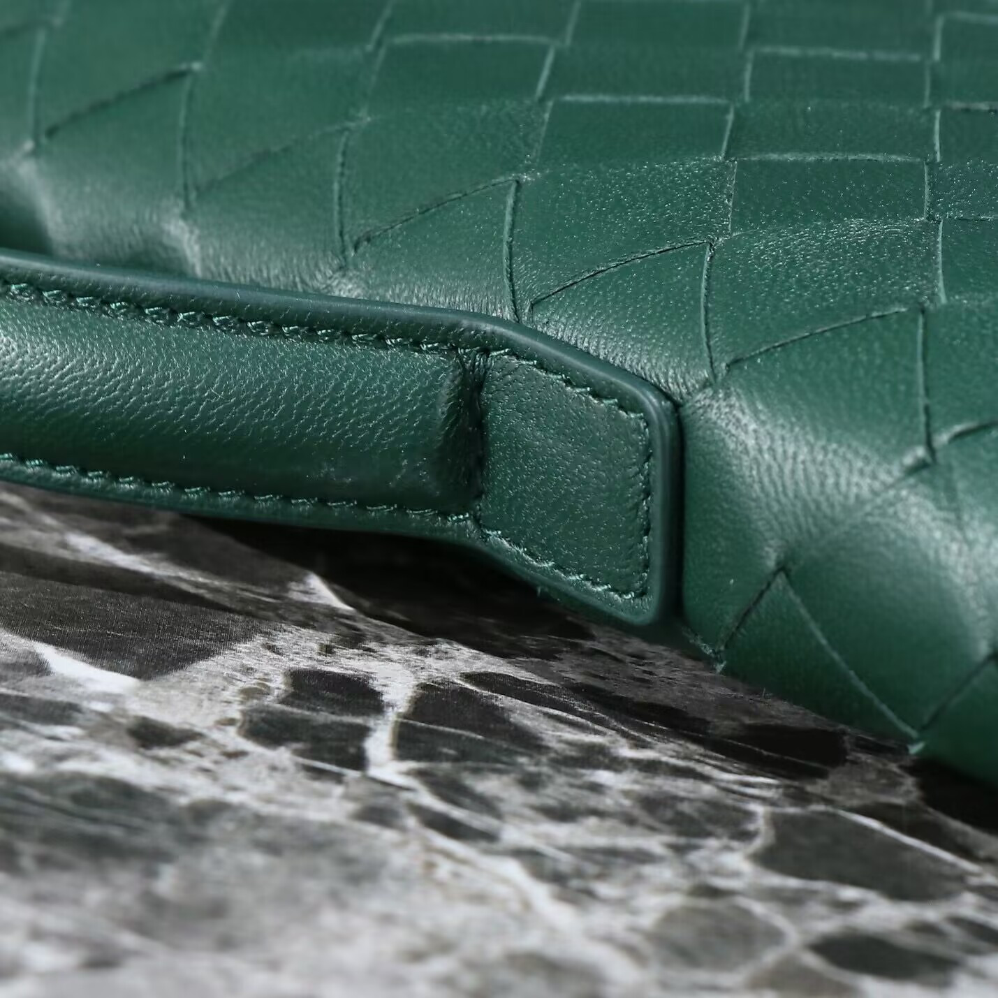 B0tt*ga Ven*ta Long Clutch Andiamo With Handle Fondant 31x13x3cm