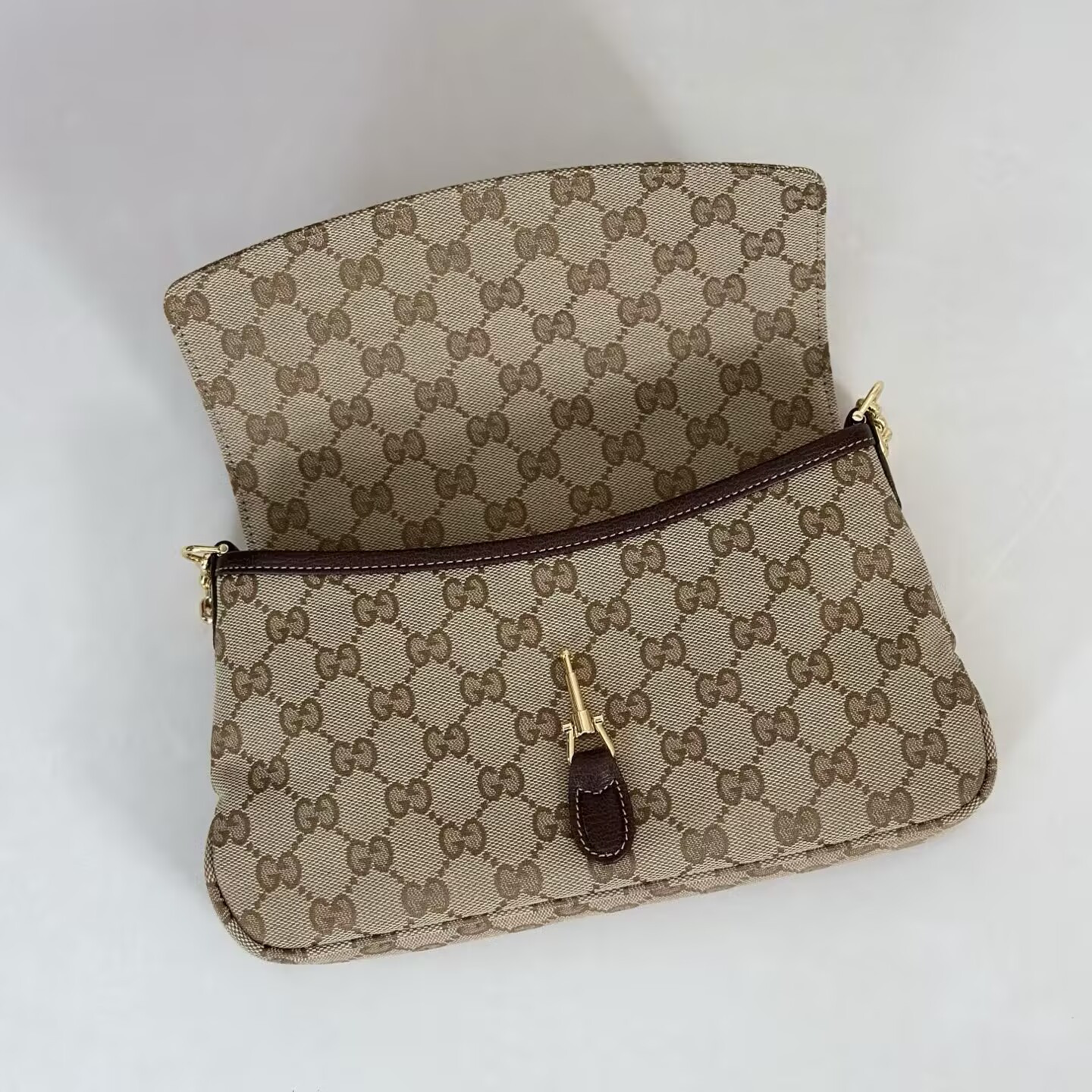 Gvc*1 Aperitivo Medium Shoulder Bag 26x14.5x3.5cm