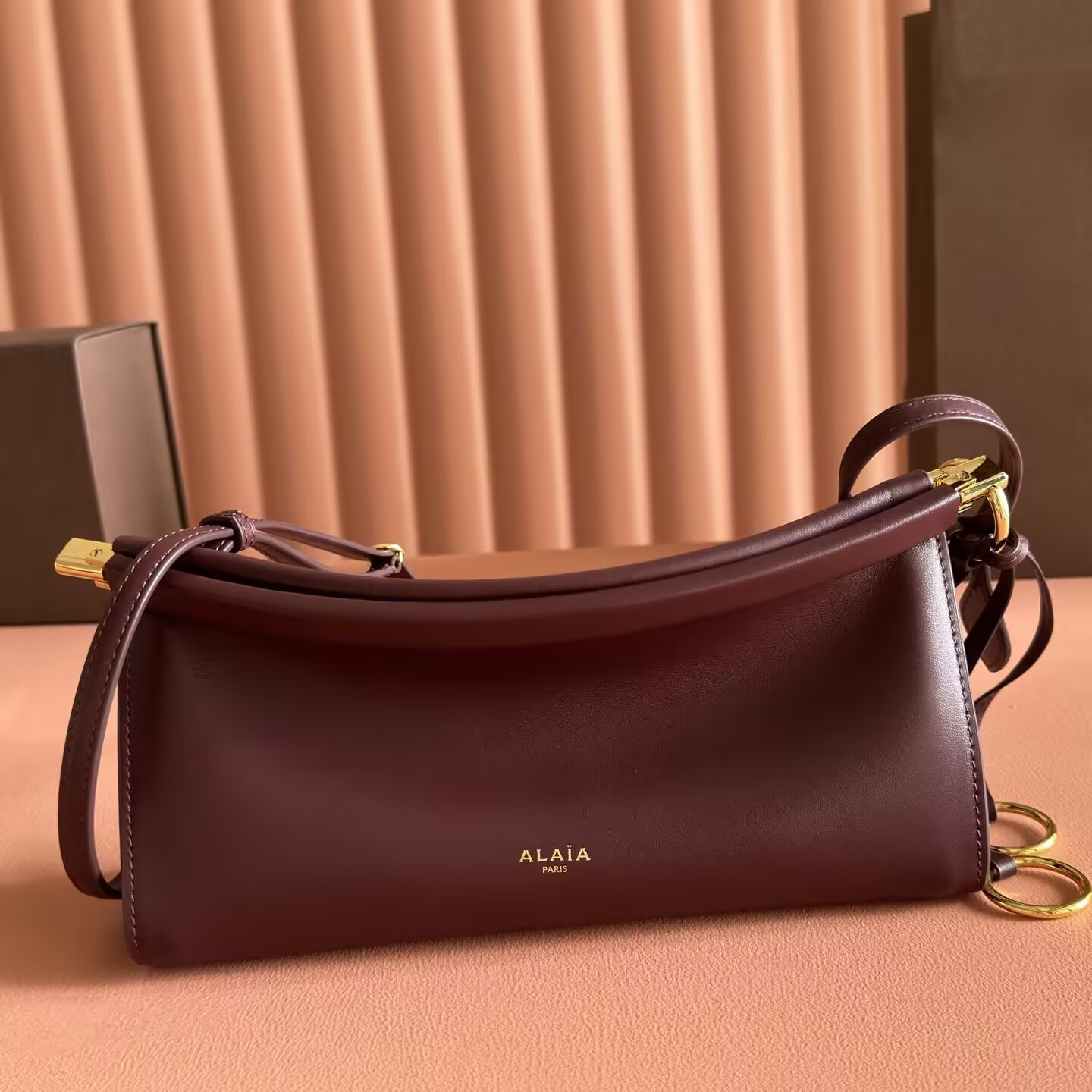 ALAÏA LE CLICK EAST WEST SMALL BAG 25x12.5x7cm