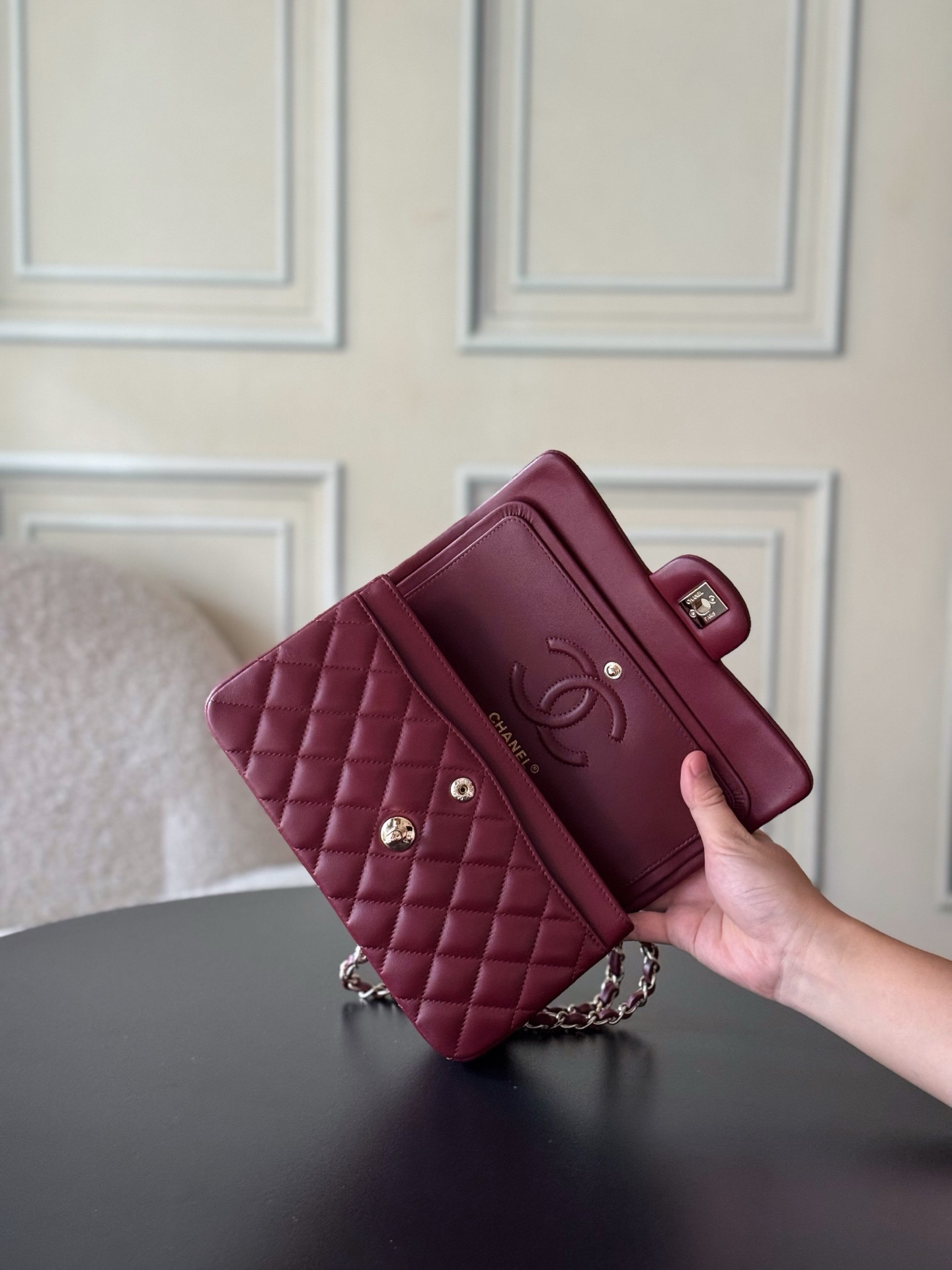 Ch**el Small Classic Bag 23x6.5x14cm