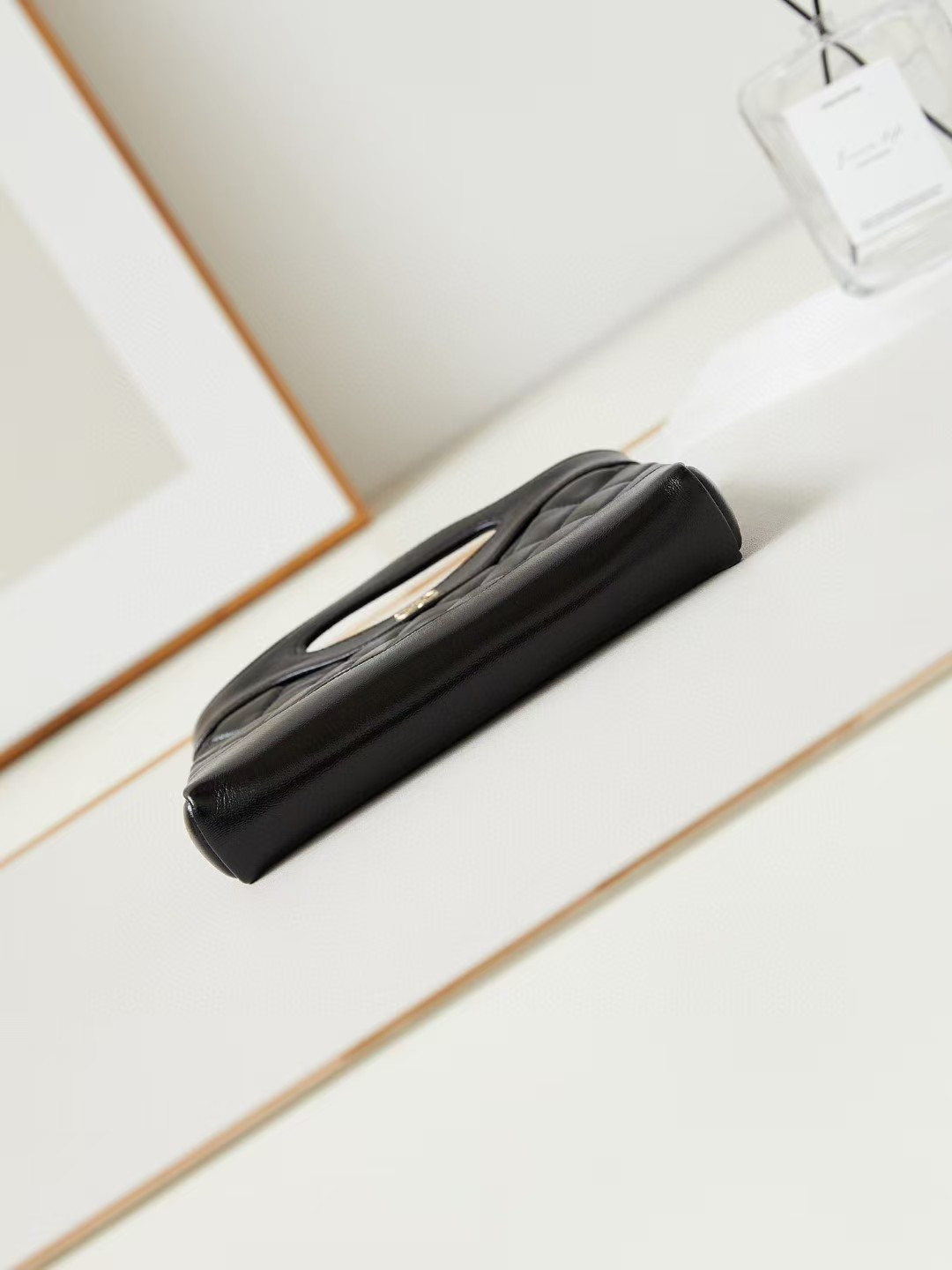 Ch**el 31 Nano Chain Bag Lambskin Gold Tone Metal Black AS3656 17.5x20.5x4cm