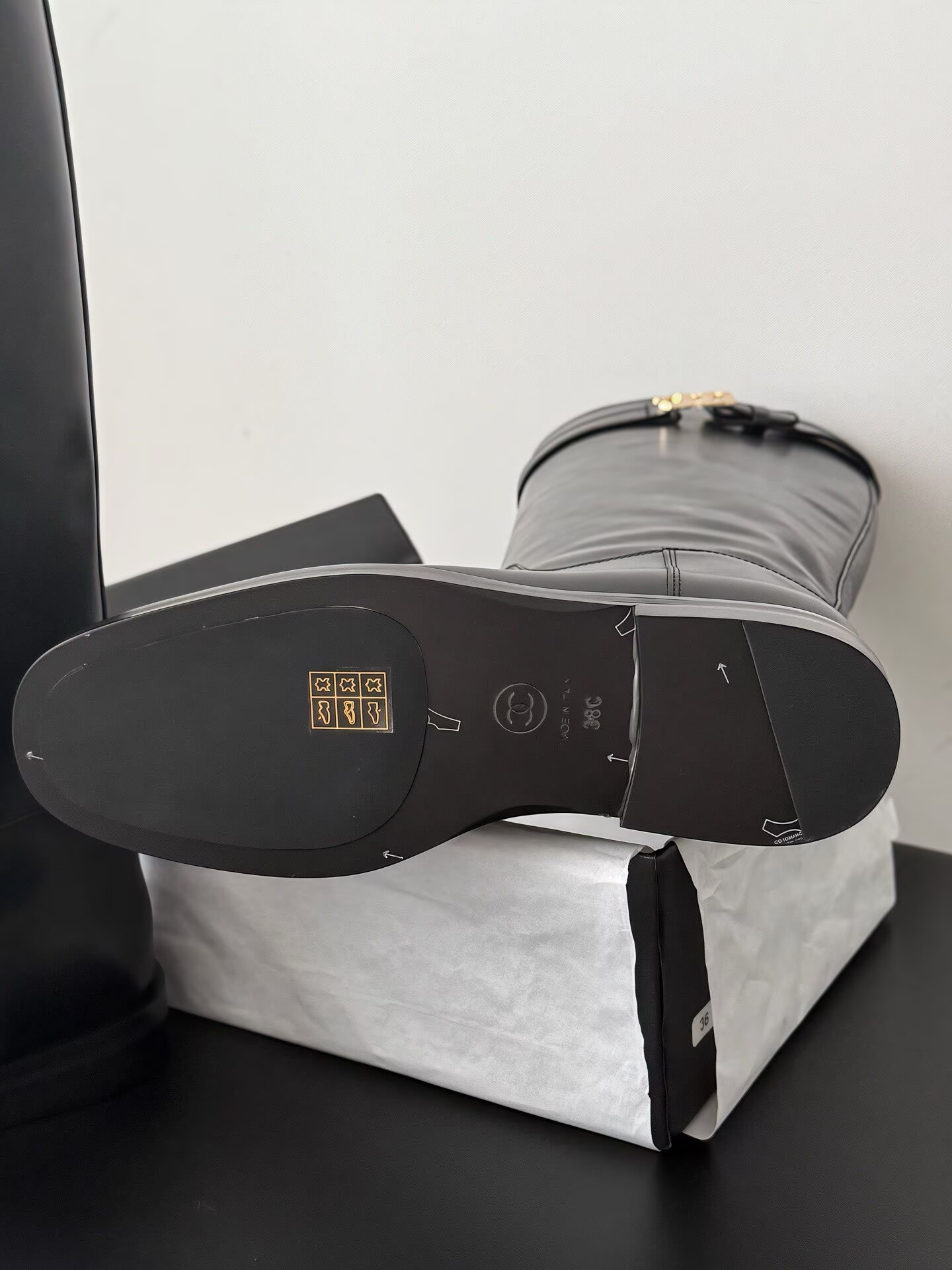 UA Ch**el Boot 3.5cm Heel