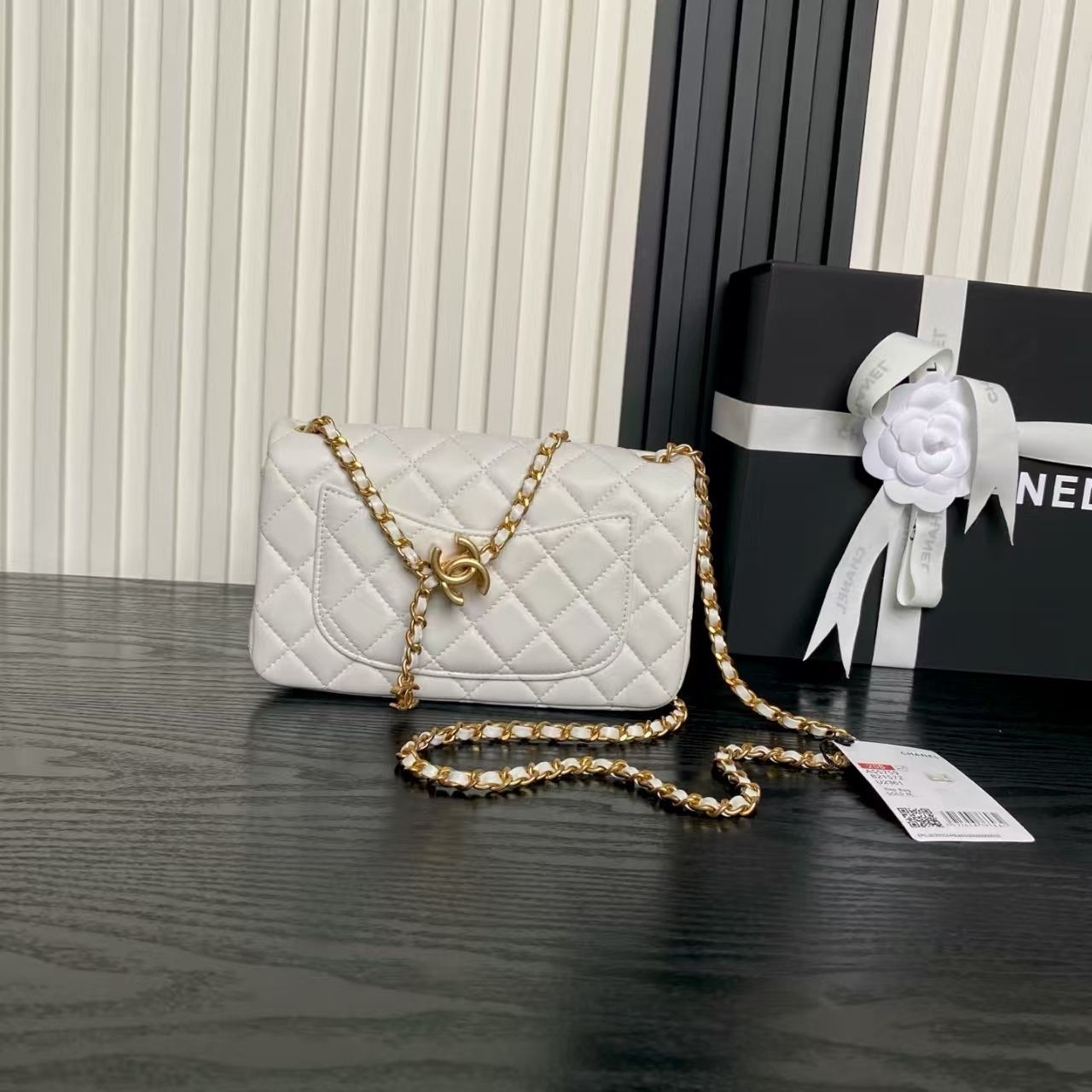 Ch**el Mini Flap Bag 20x13x7cm