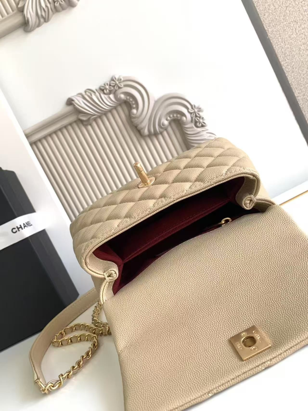 Ch**el mini coco handle 13x19x9cm