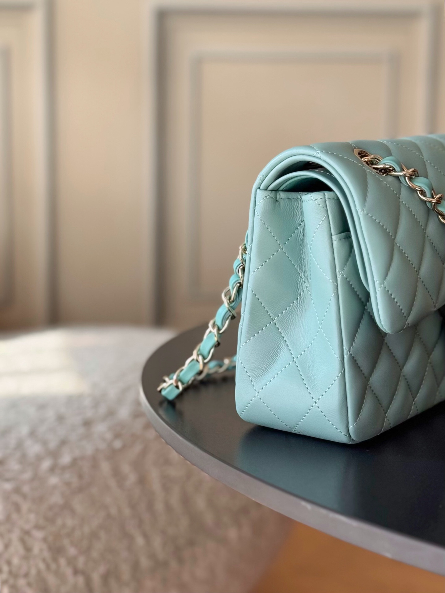 Ch**el Small Classic Bag 23x6.5x14cm