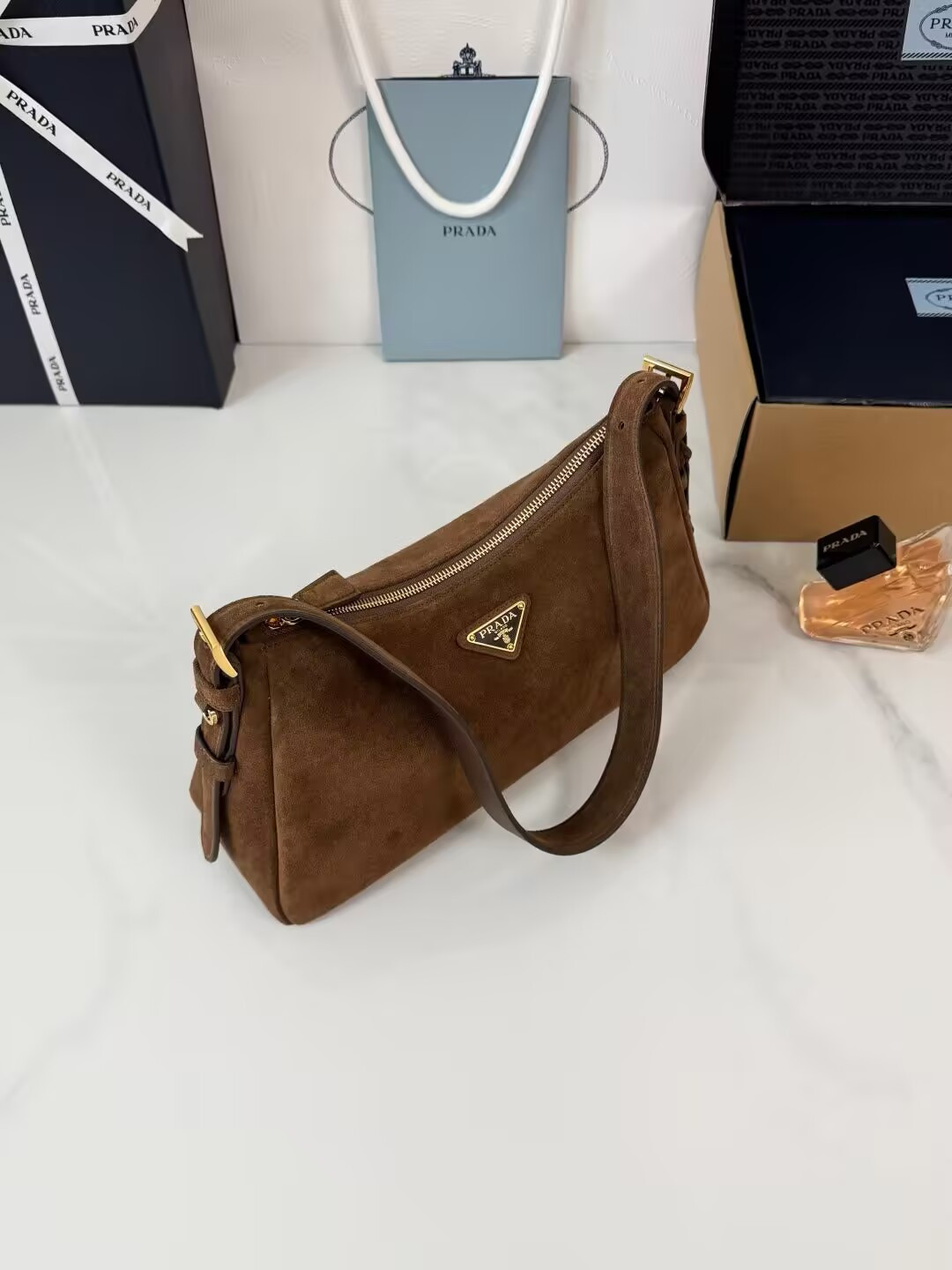 Pra*a Aimee Medium Shoulder Bag 31x18x10cm