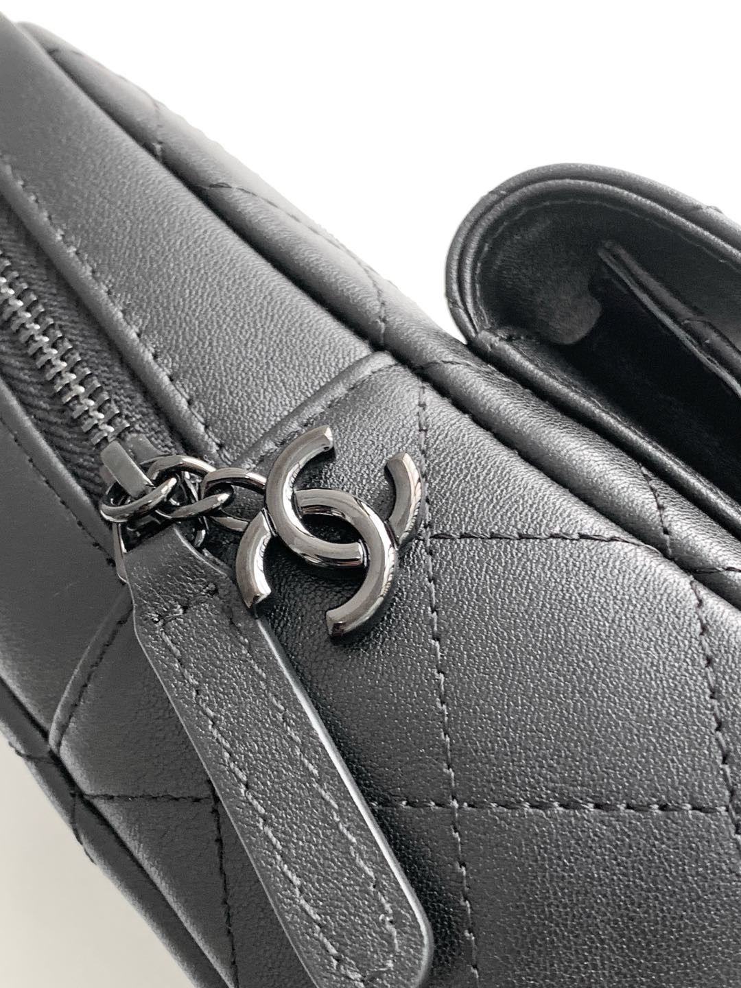 Chanel Mini Backpack 18x13x9cm