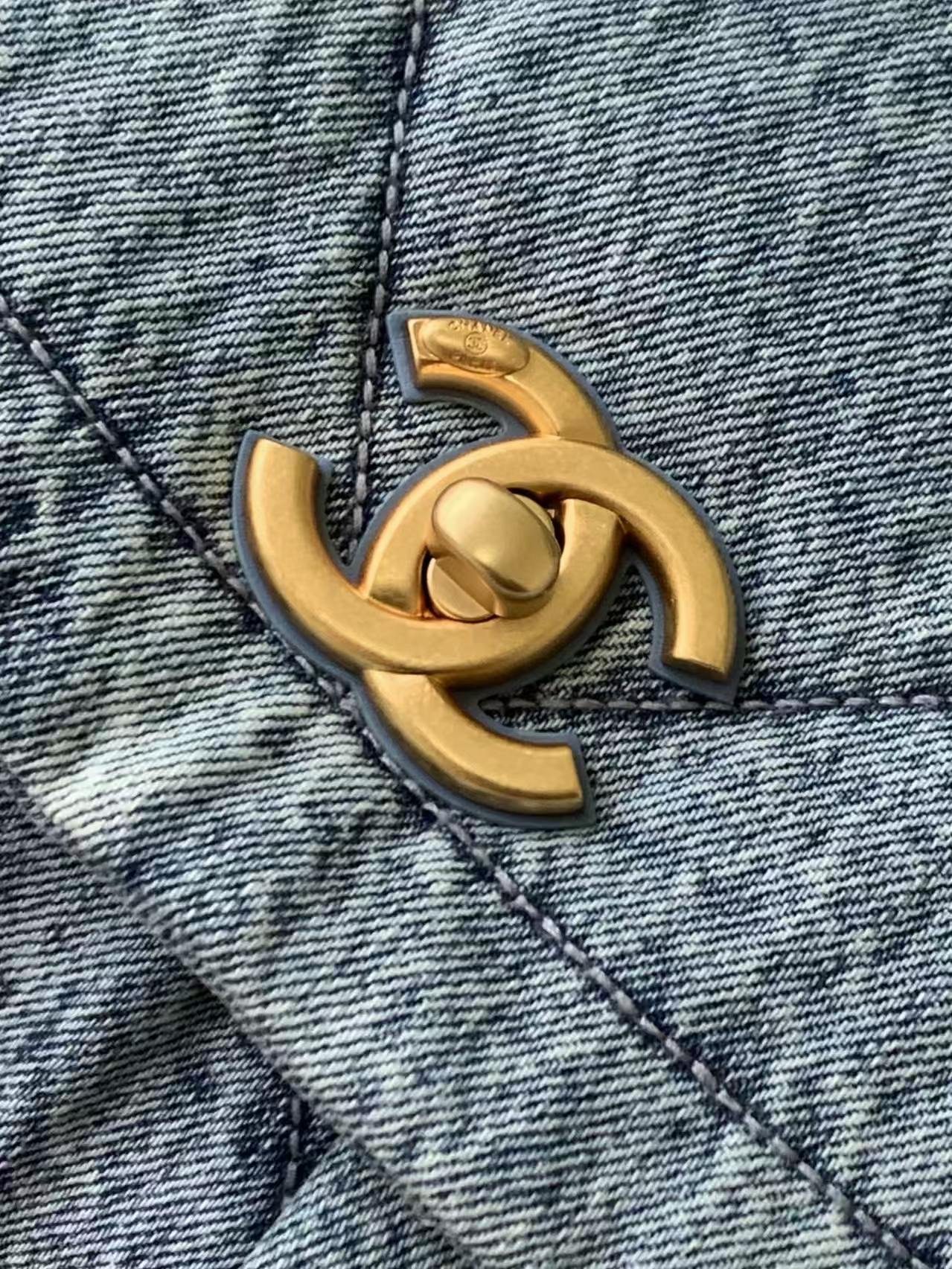 Ch**el Maxi Flap Bag 27x45x10cm