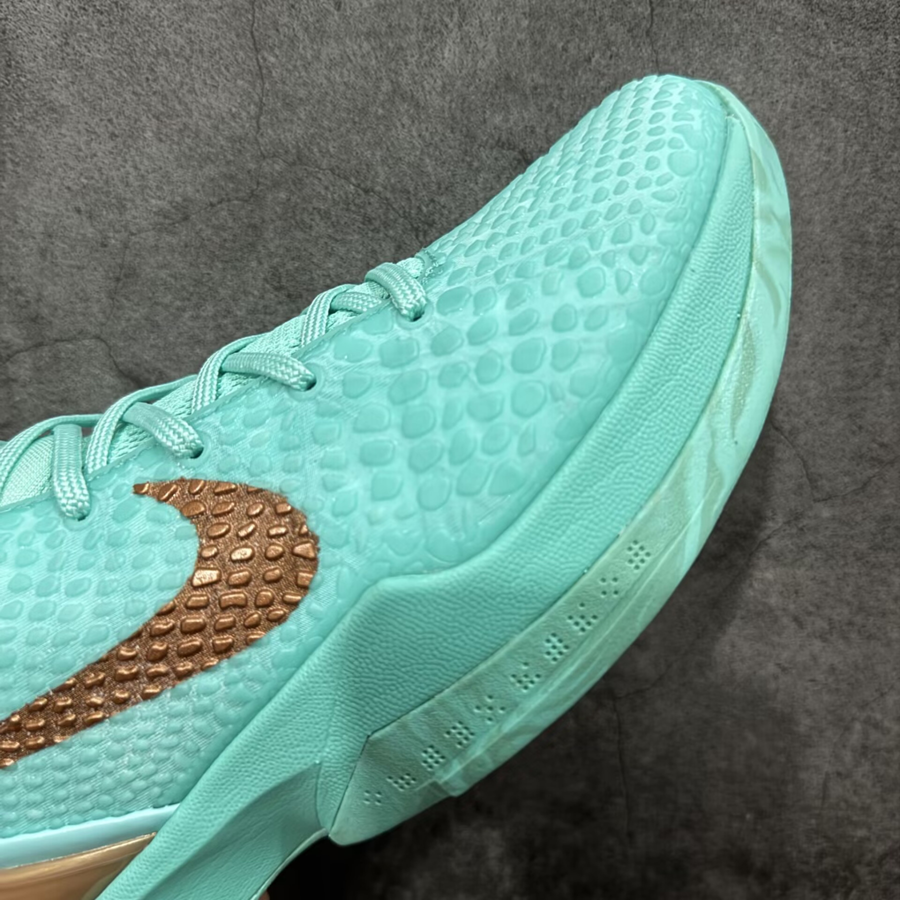 UA Nike Kobe 6 Protro Jalen Brunson Statue of Liberty