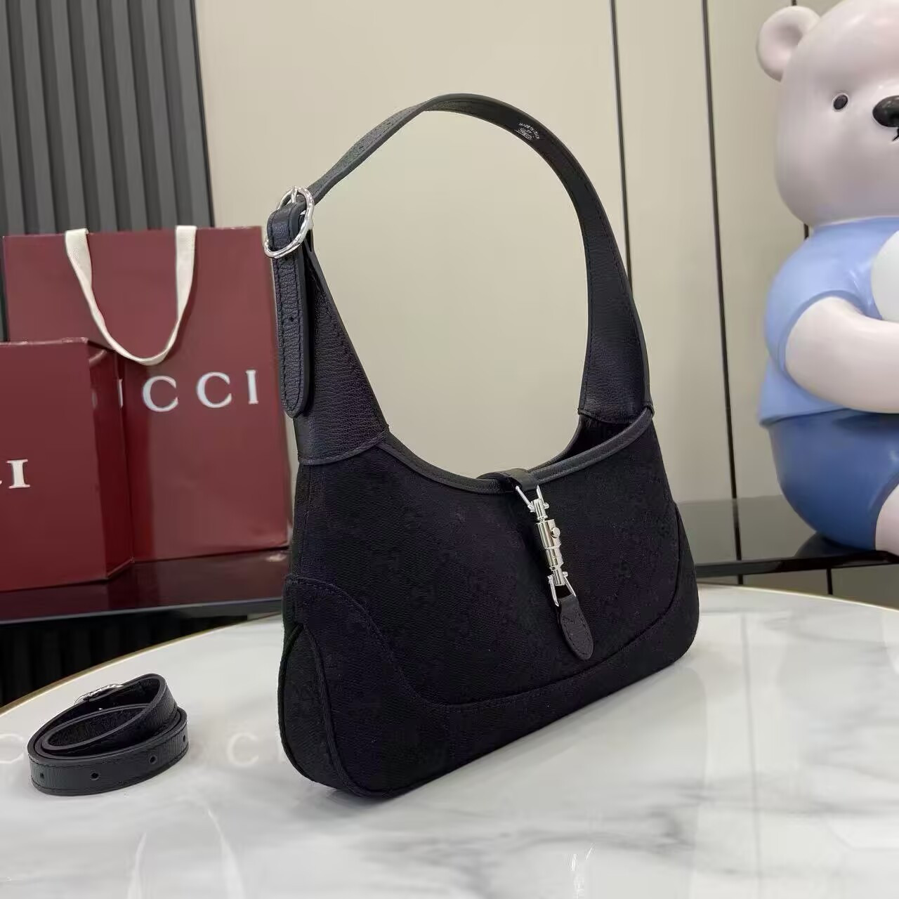 Gvc*1 Jackie Slim Small Shoulder Bag 27x13x6cm