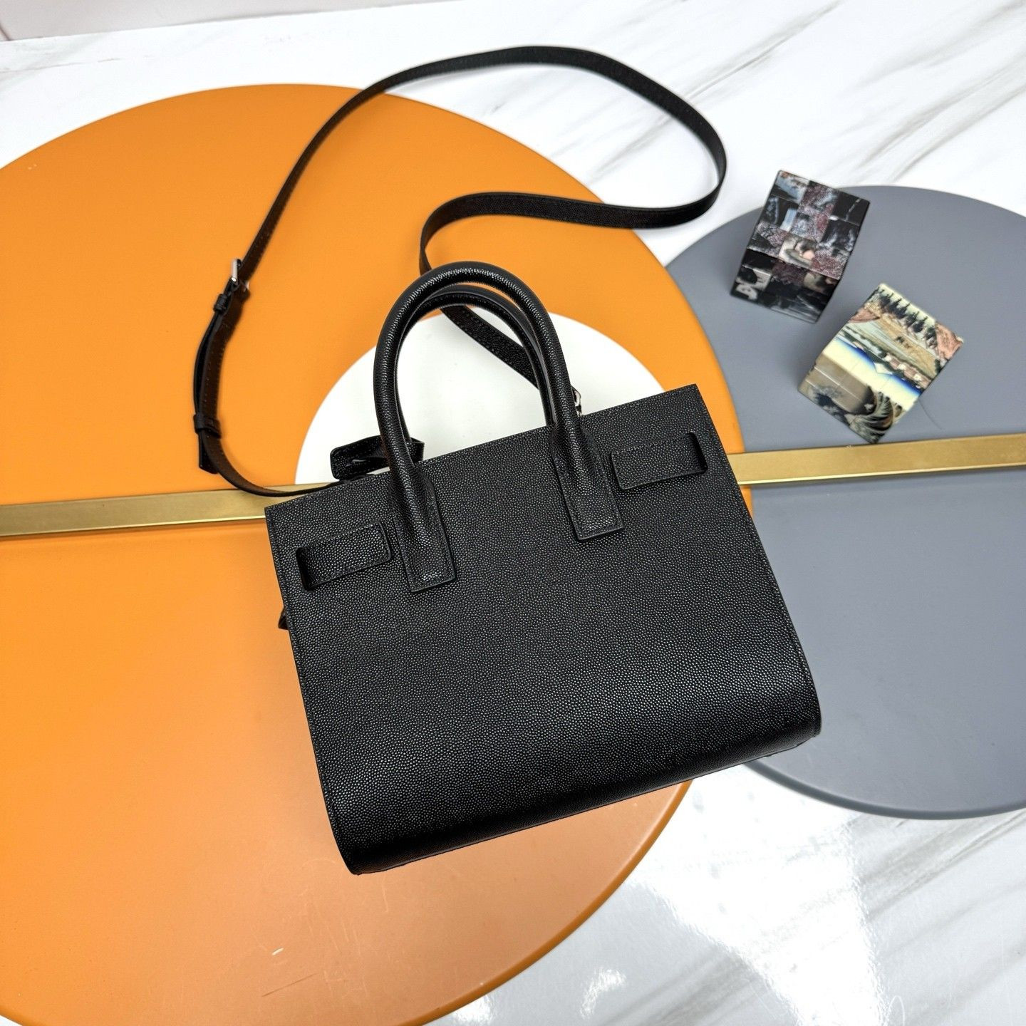 Y51 SAC DE JOUR IN GRAINED LEATHER NANO 22x17x9cm