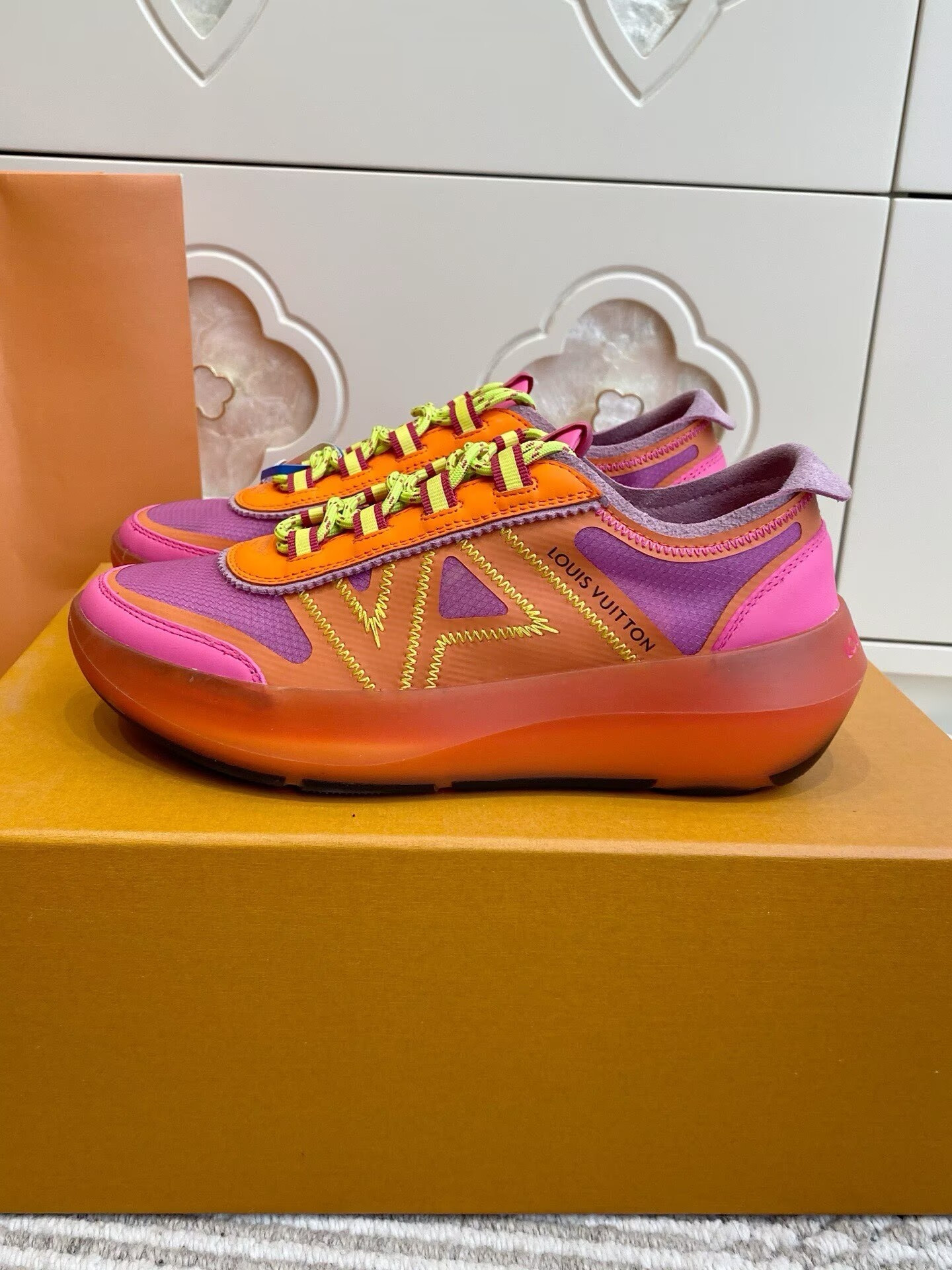 UA LV Sprint Sneakers