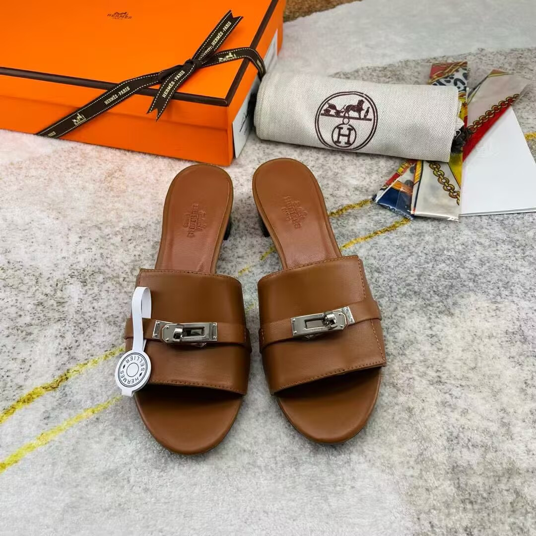 UA H**me5 Gigi 50 sandal
