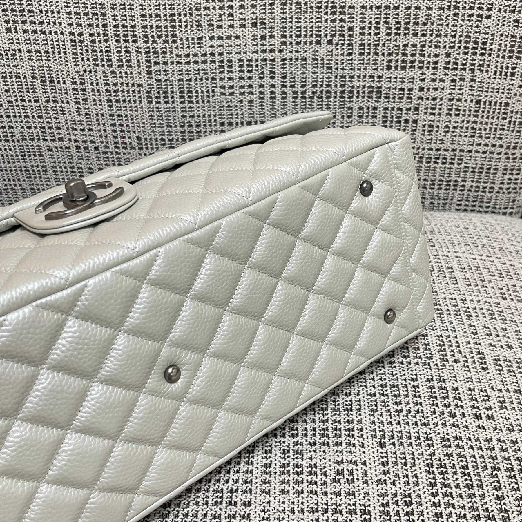 Ch**el XXL Flap Travel Maxi Bag 46x29x17cm