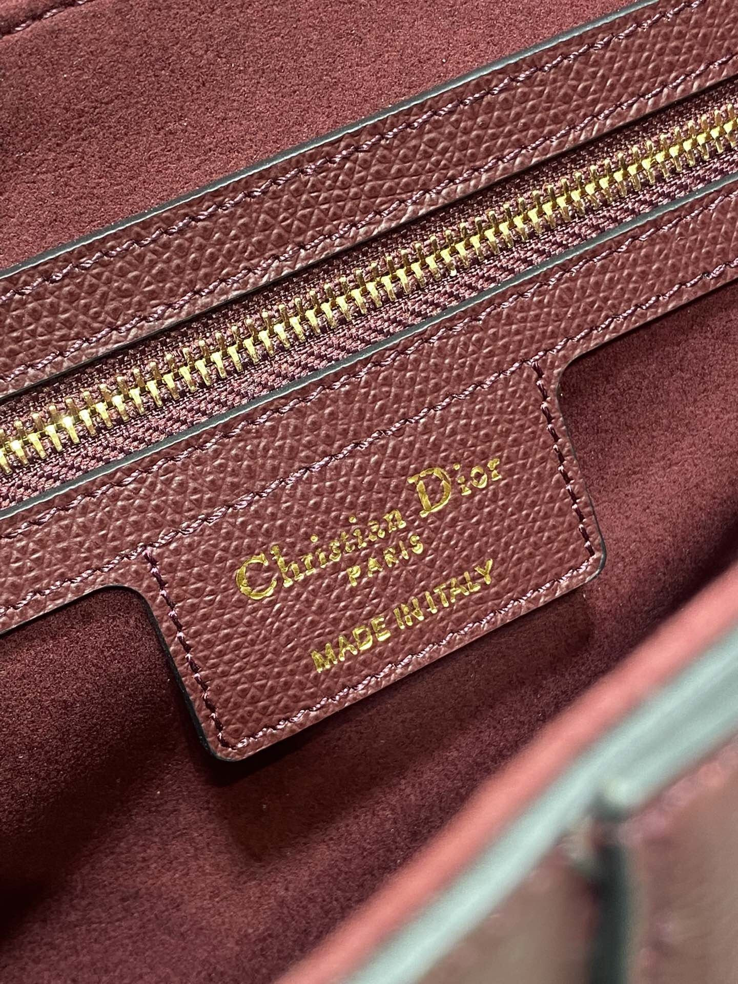 D10r Saddle Bag 24x6x18cm