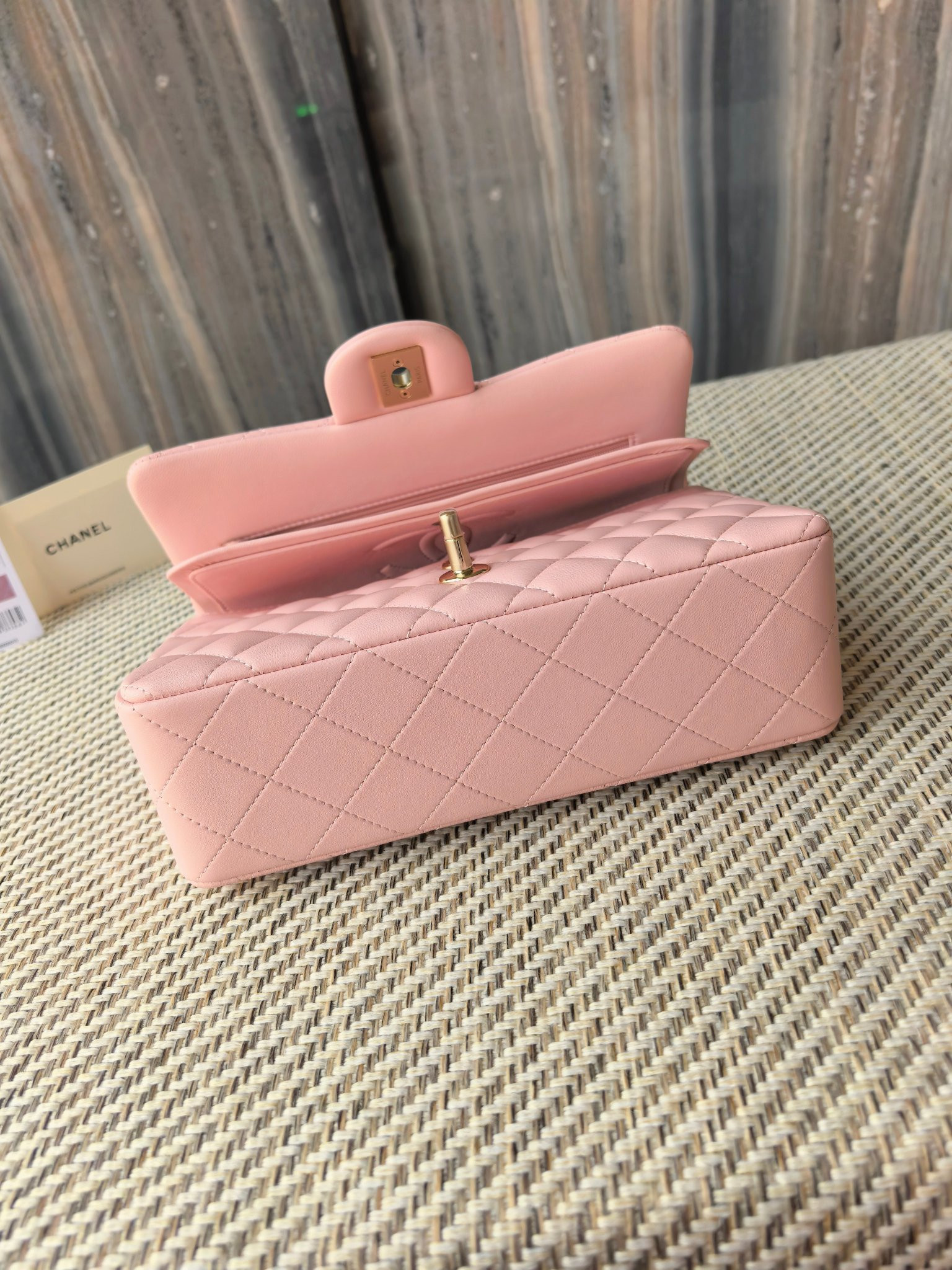 Ch**el small classic bag 23x6.5x14cm