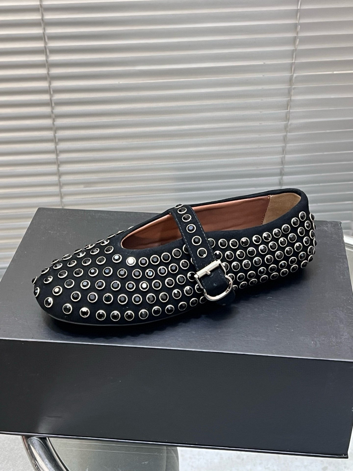 UA ALAÏA STRASS BALLET FLATS