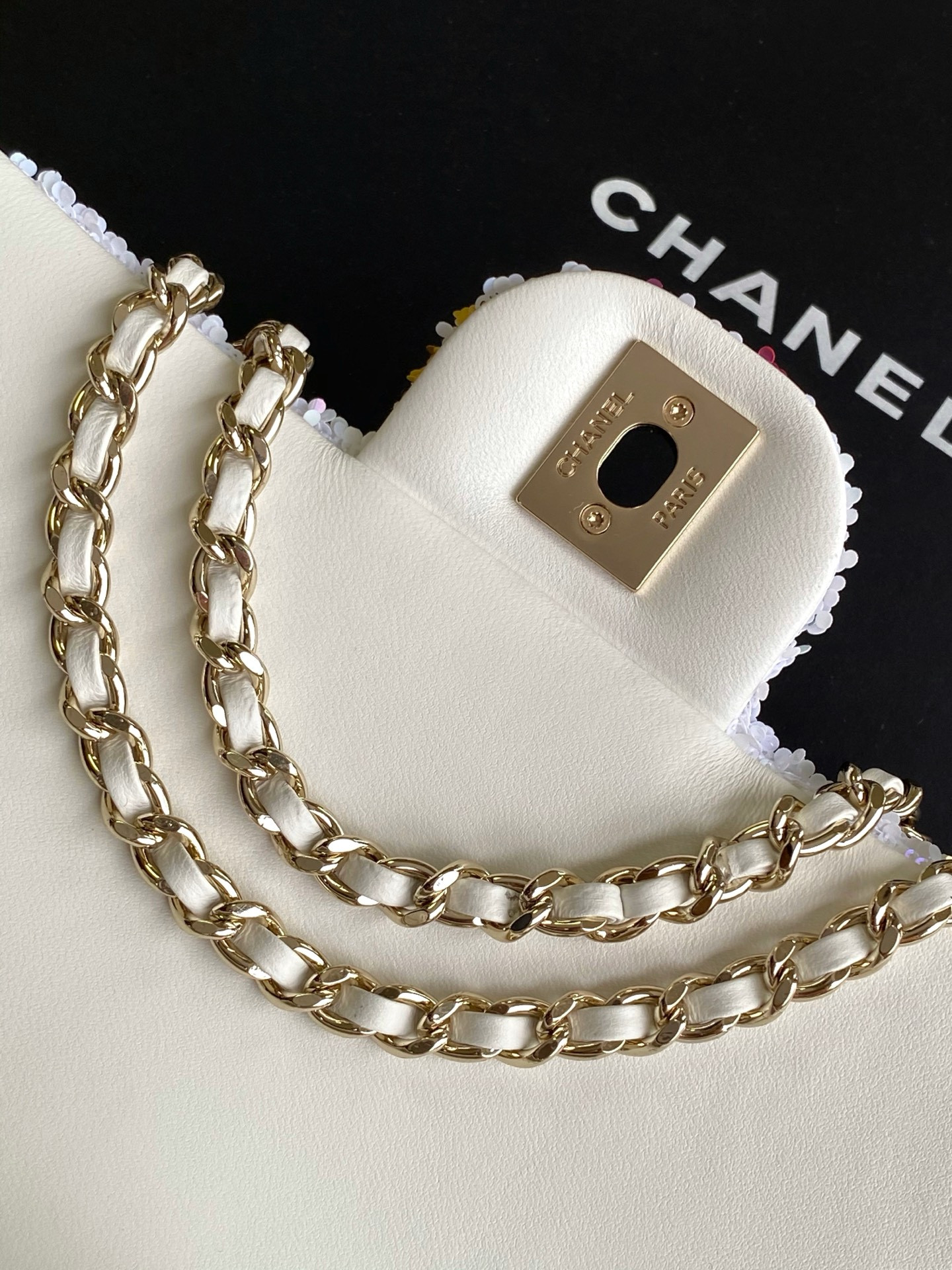 Ch**el Flap Bag 14x21x8cm