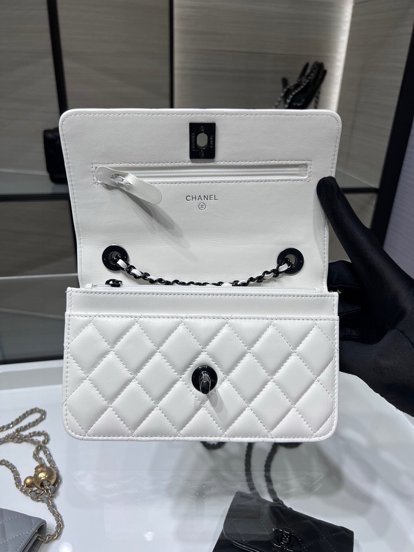 Ch**el woc trendy cc wallet on chain 19x12x3.5cm