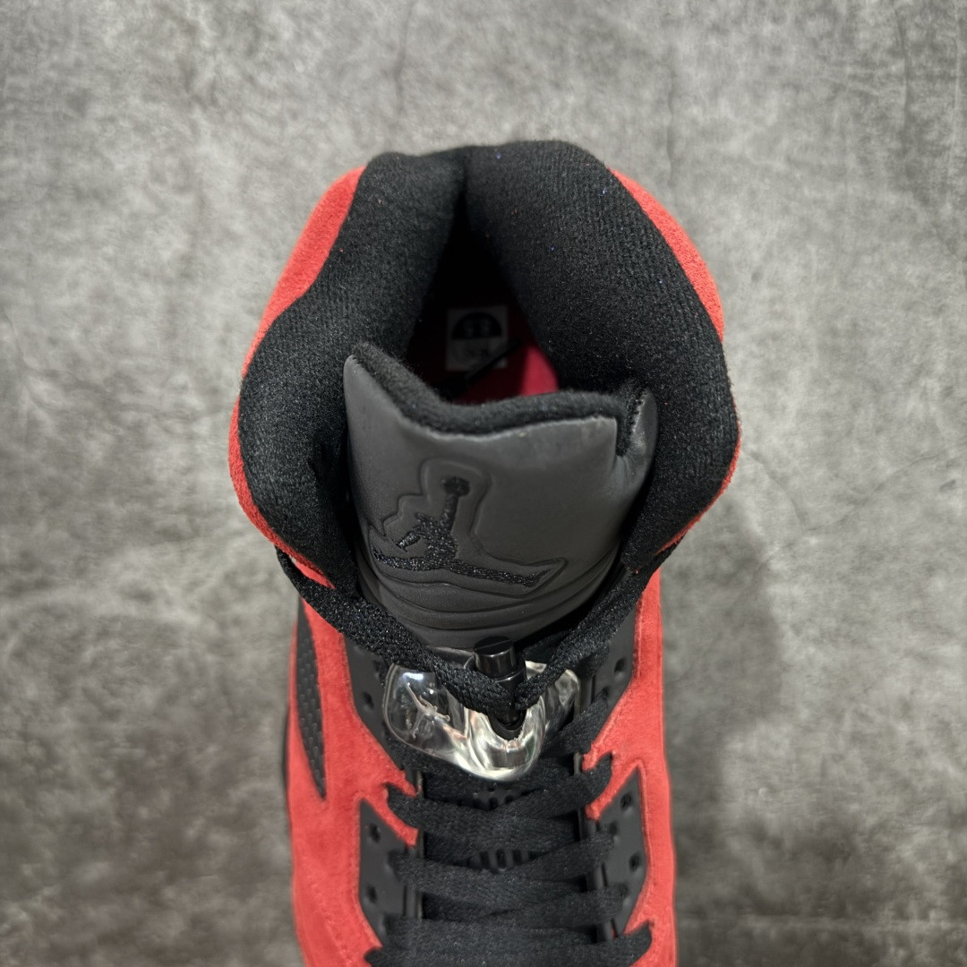 UA Air Jordan 5 Retro
