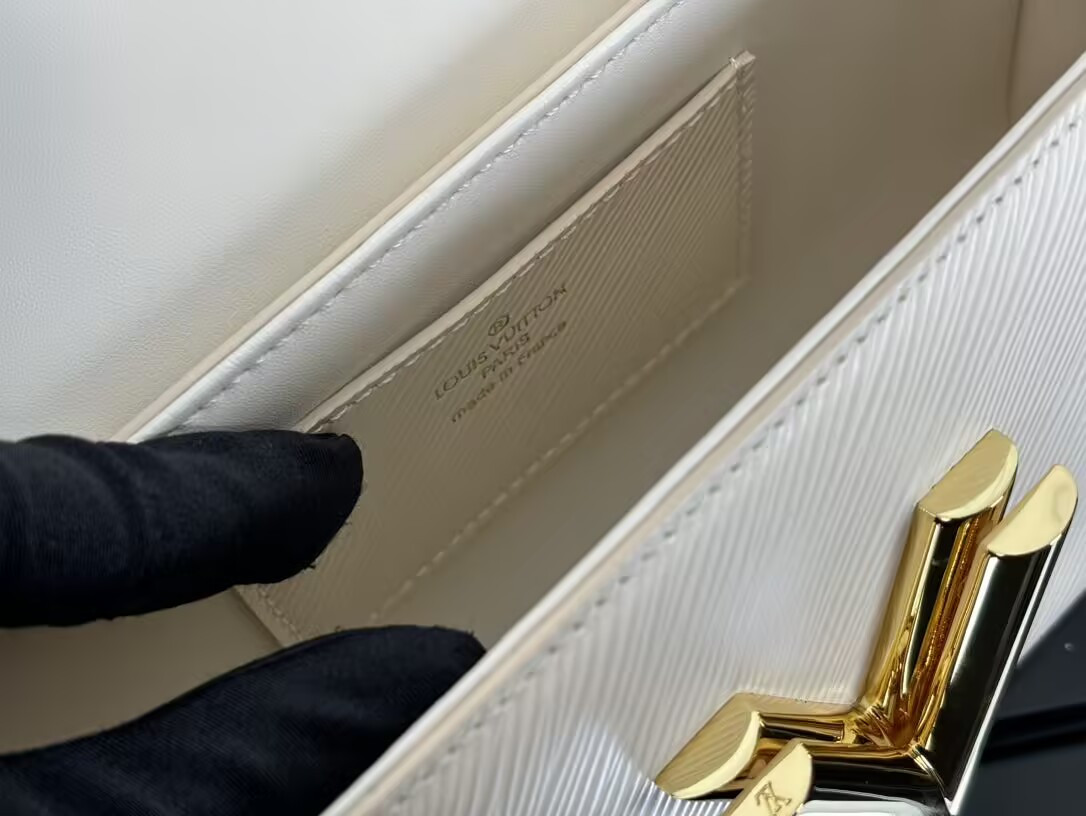 LV TWIST WEST Gloves M24550 12x7x23.5cm