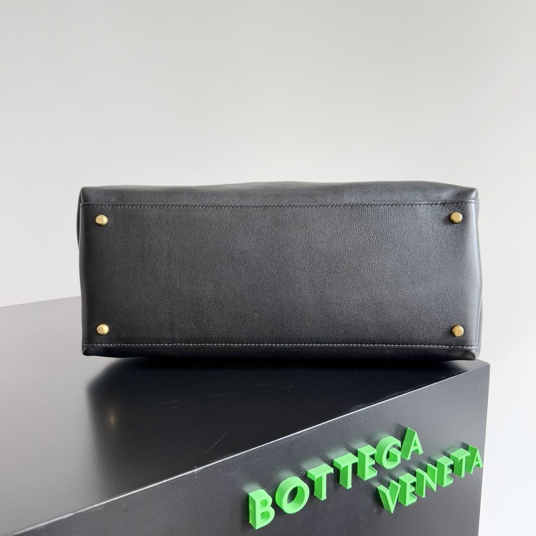 Bottega Veneta Medium Ciao Ciao 34x26x15cm