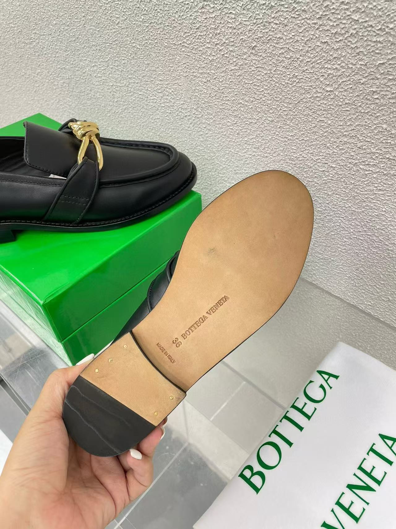 UA B0tt*ga Ven*ta Loafers Shoes