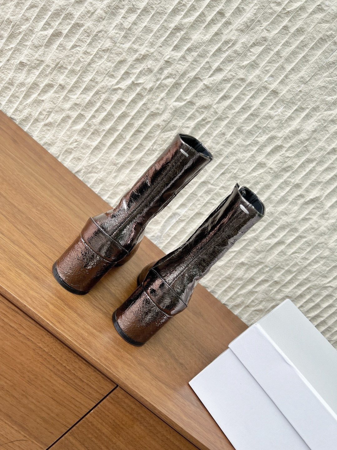 UA Ma1s0n Marg*e1a Tabi Mirror Boots