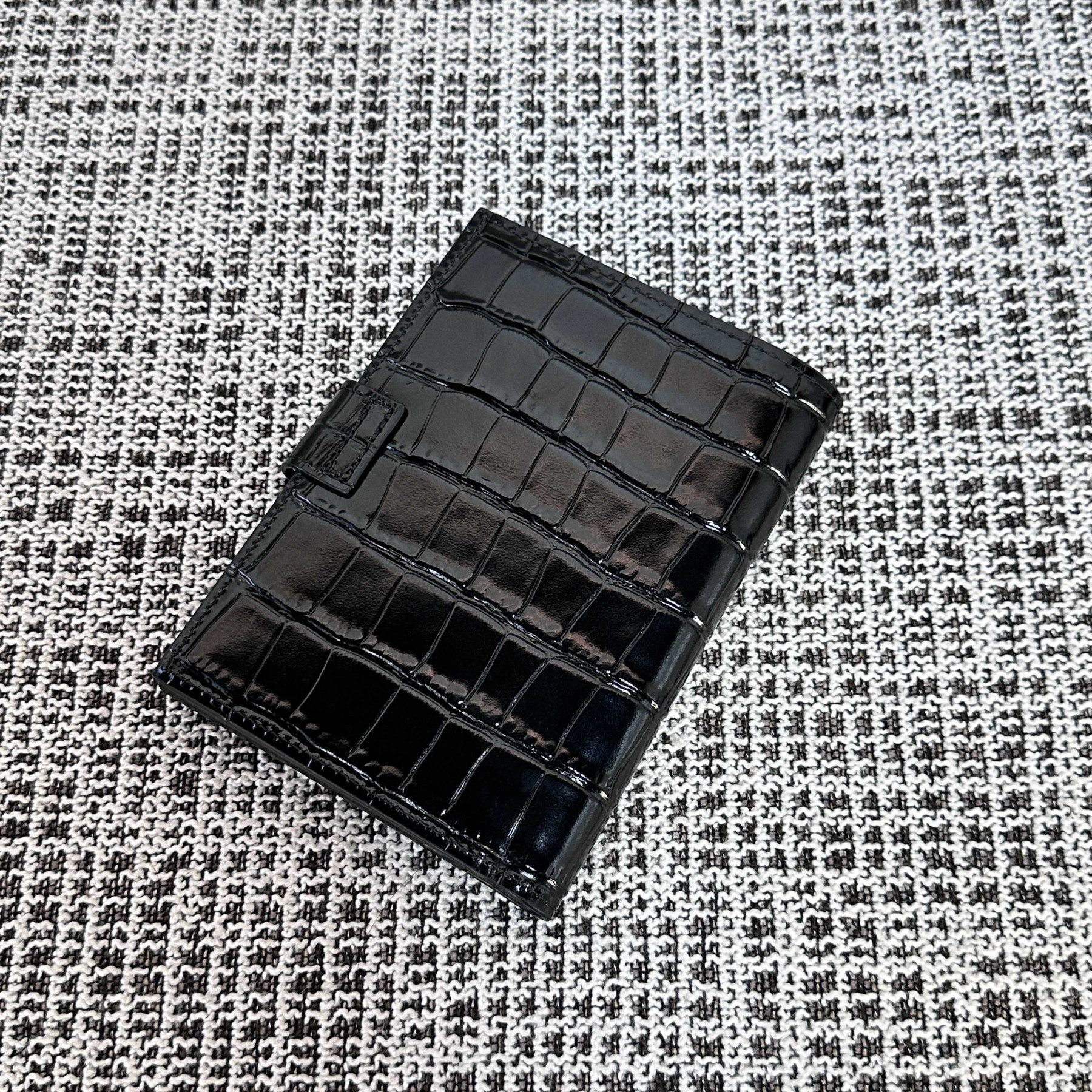 Ch**el Passport Holder AP5193 14.2x10.5x1.5cm