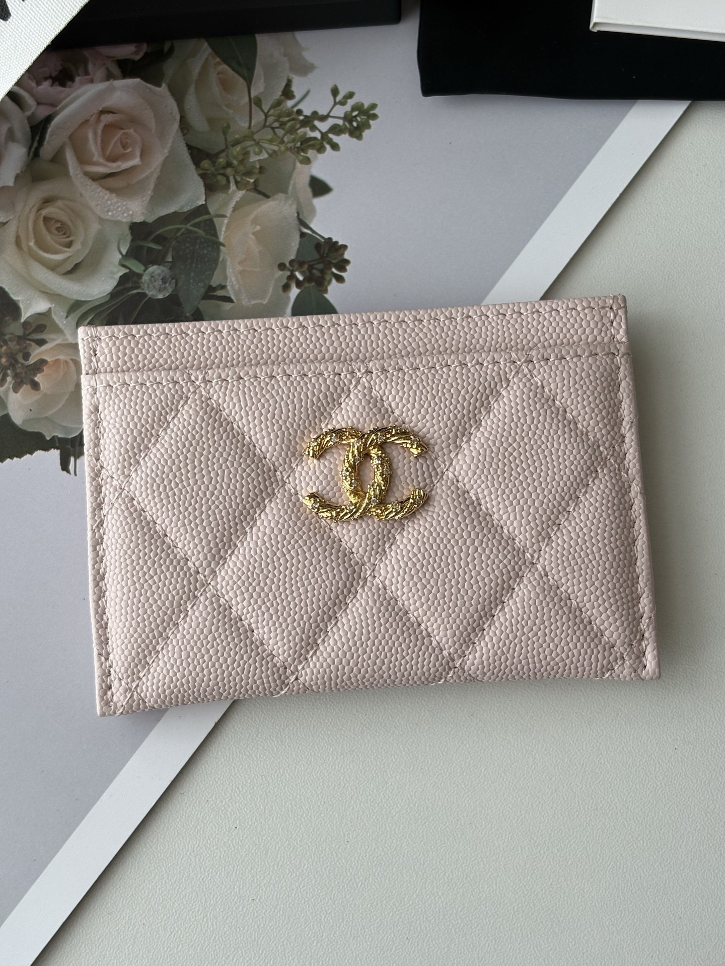 Ch**el Card Holder AS5072 11x7.5x0.5cm