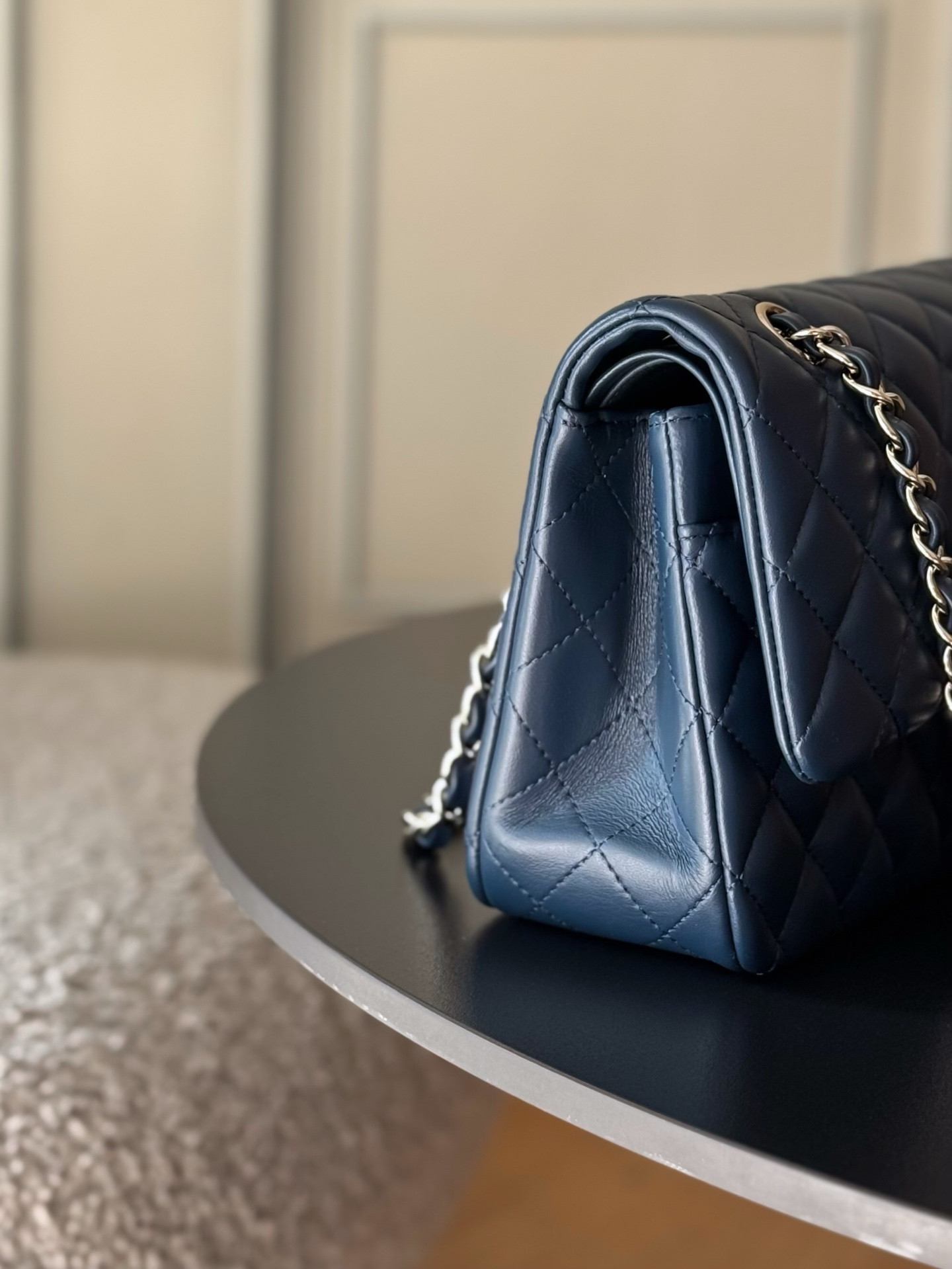 Ch**el flap bag royal blue light gold hardware 25.5x15.5x6.5cm