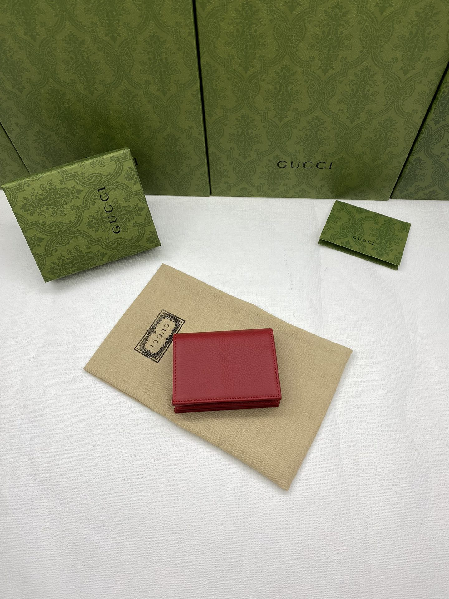 Gvc*1 HUHU card wallet 11x8.5x3cm