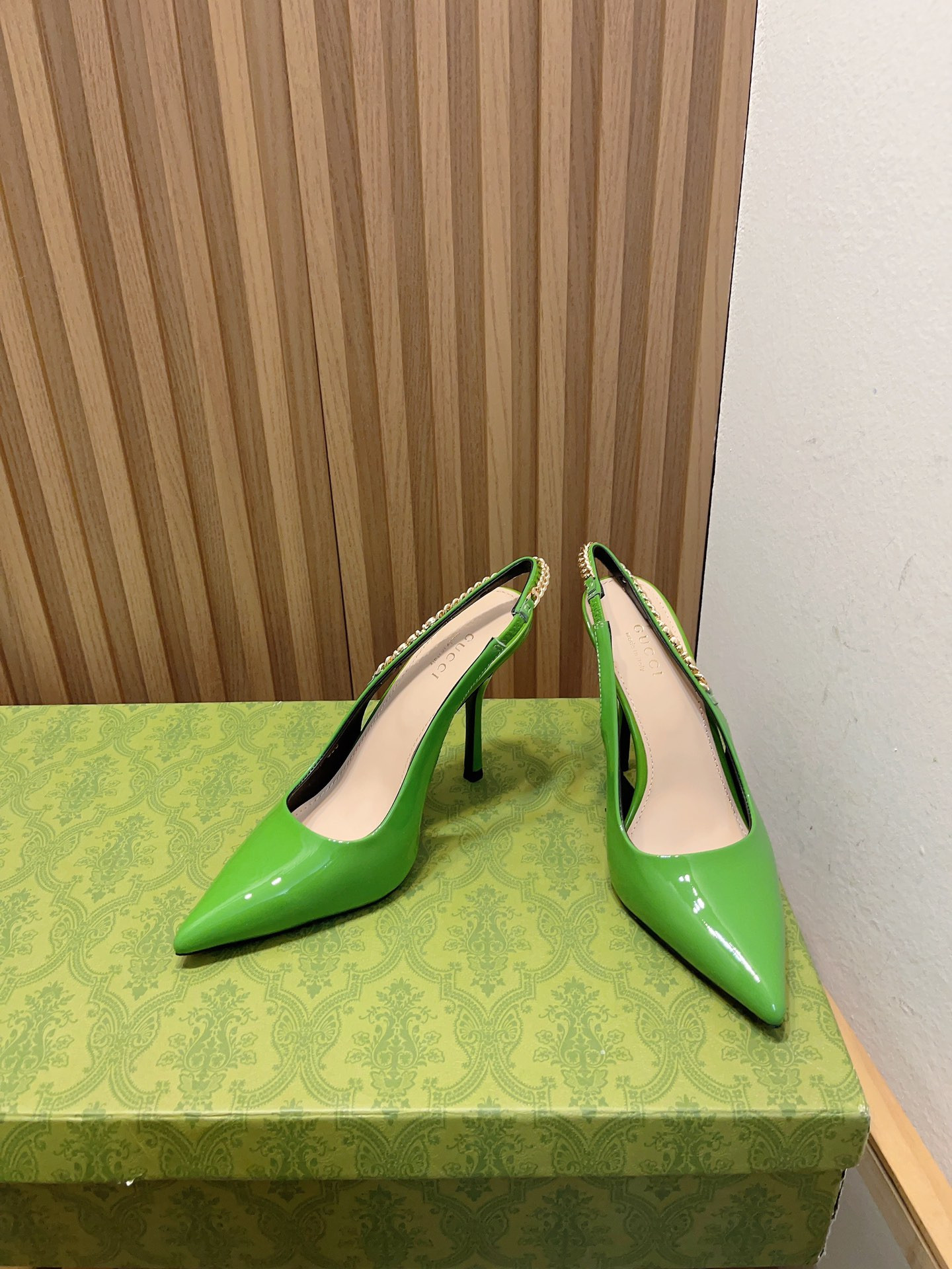 Gvc*1 SIGNORIA SLINGBACK PUMP High