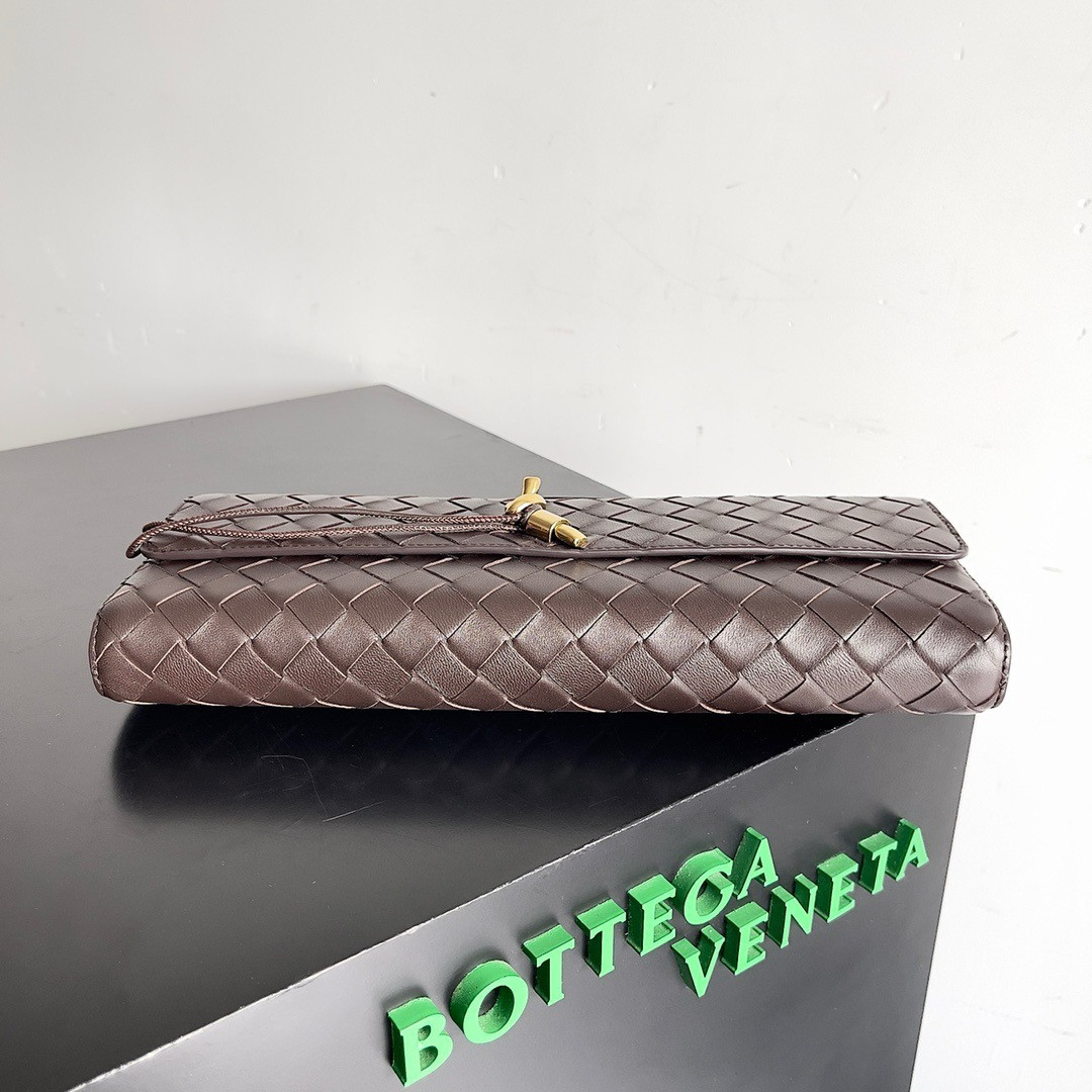 B0tt*ga Ven*ta Long Clutch Andiamo With Handle Fondant 31x13x3cm