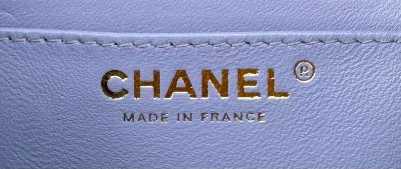 Ch**el MINI CLASSIC 11.12 HANDBAG 20 12 × 20 × 6 cm