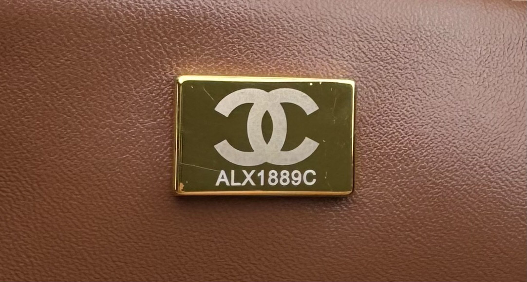 Ch**el MINI CLASSIC 11.12 HANDBAG 25 15.5 × 25.5 × 6.5 cm