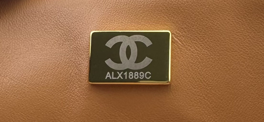 Ch**el MINI CLASSIC 11.12 HANDBAG 25 15.5 × 25.5 × 6.5 cm