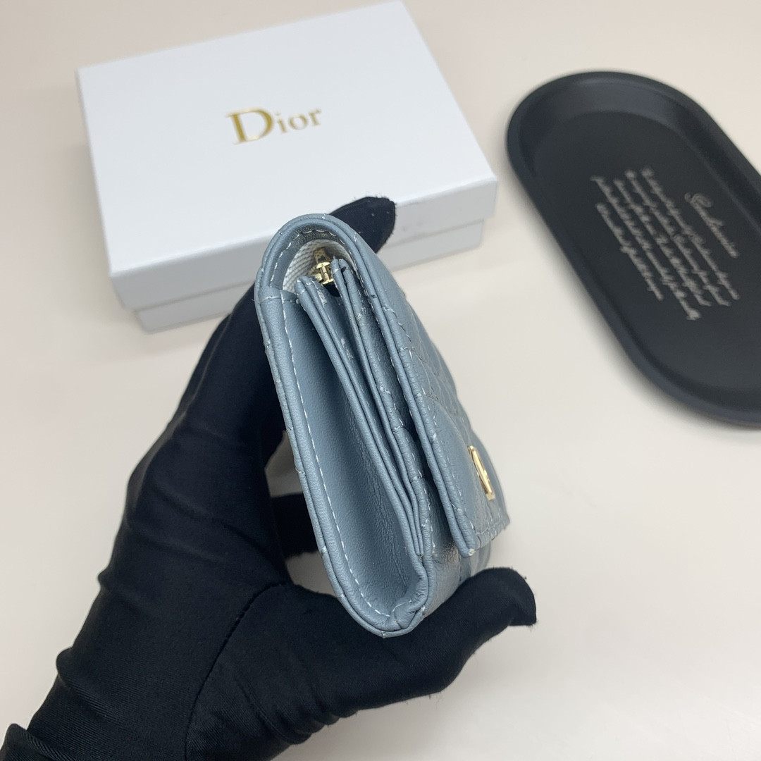 D10r Card Holder