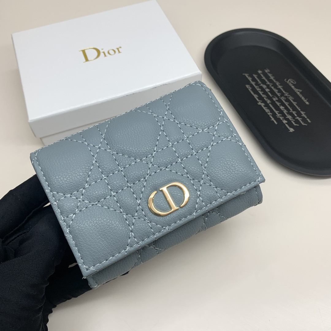 D10r Card Holder