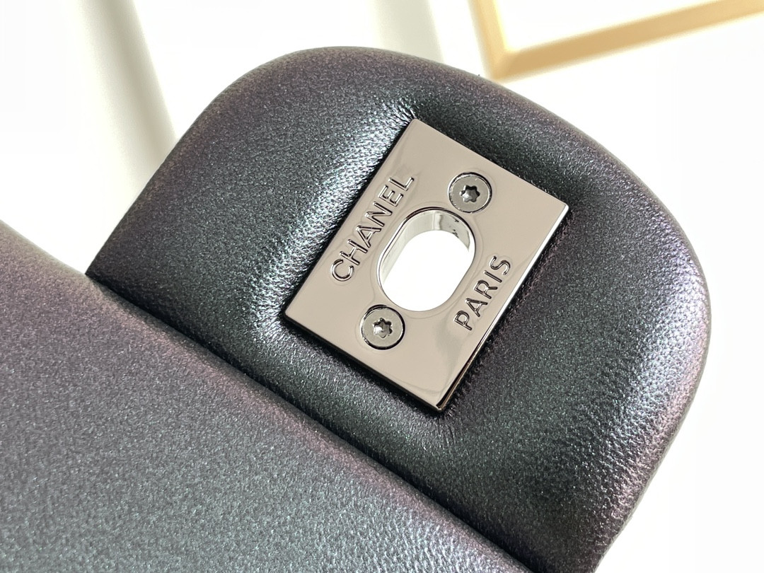 Ch**el CRUMPLED CALFSKIN QUITED DOUBLE FLAP BLACK 19.5×30×10cm