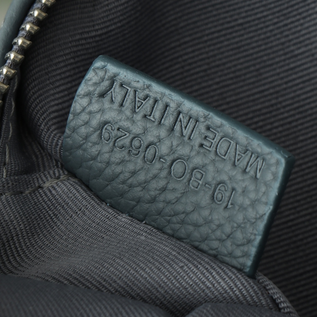 D10r Saddle Triple Pouch Deep Gray D10r Gravity Leather and Deep Gray Grained Calfskin 23x16x4cm