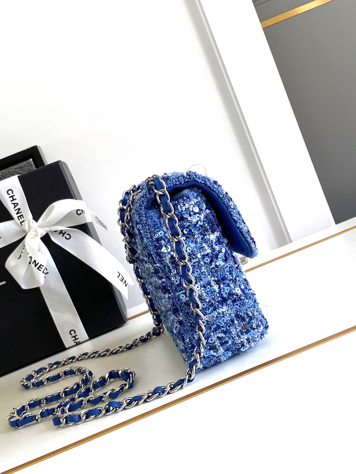 Ch**el Mini CF  Rose Gold Hardware 20x15x7cm