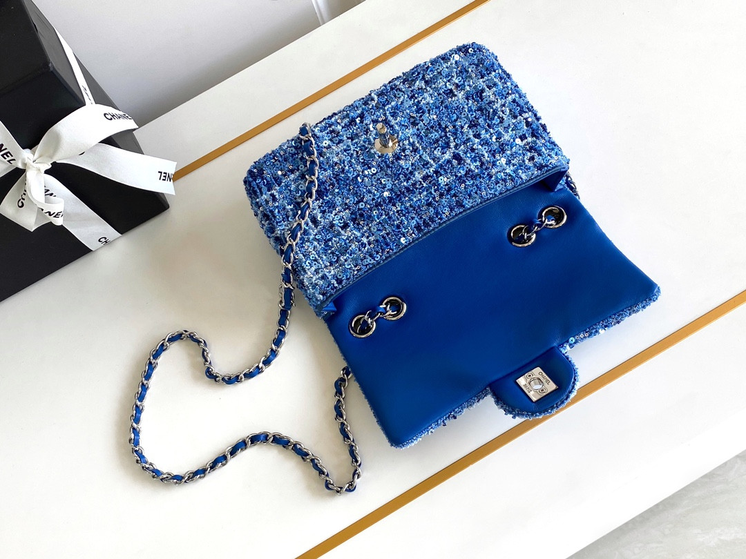 Ch**el Mini CF  Rose Gold Hardware 20x15x7cm