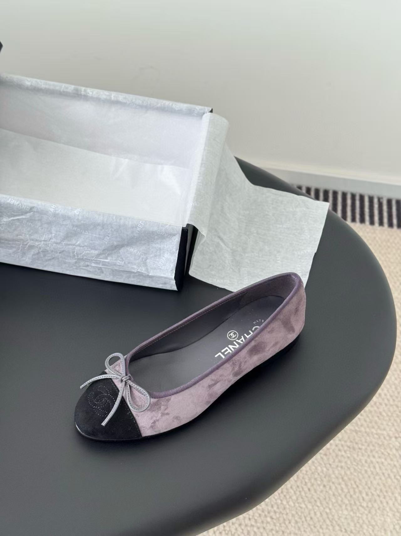 UA Ch**el Ballet flats