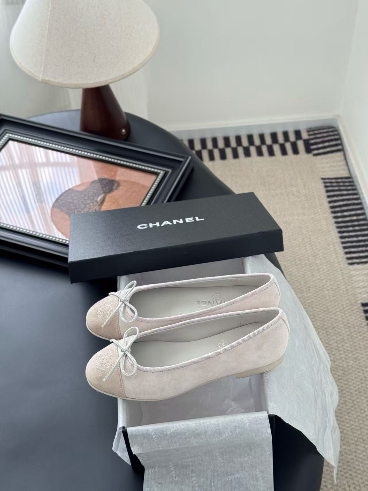 UA Ch**el Ballet flats